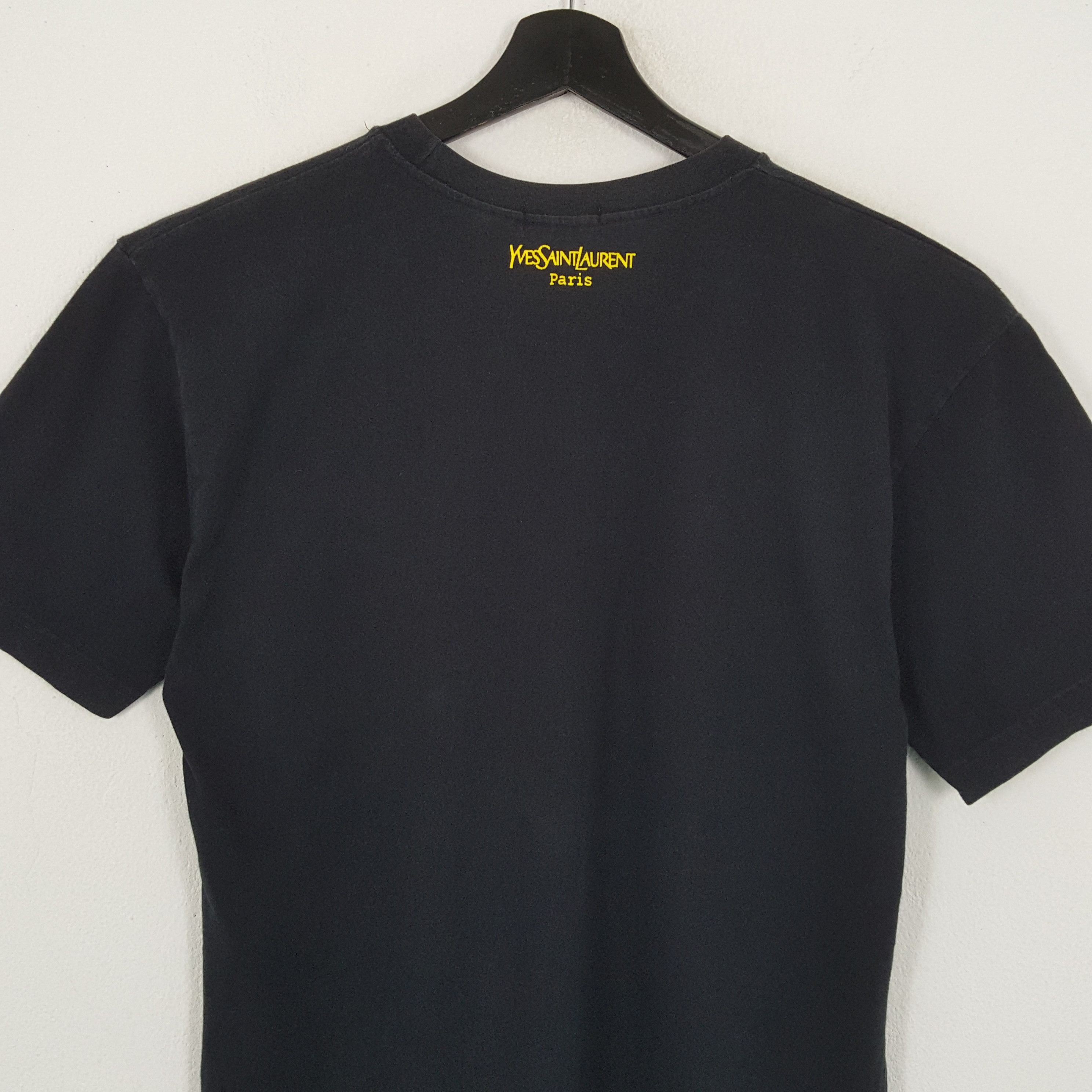 Vintage × Yves Saint Laurent YVES SAINT LAURENT Paris Center Spellout Design Tshirt Size US M / EU 48-50 / 2 - 4 Thumbnail