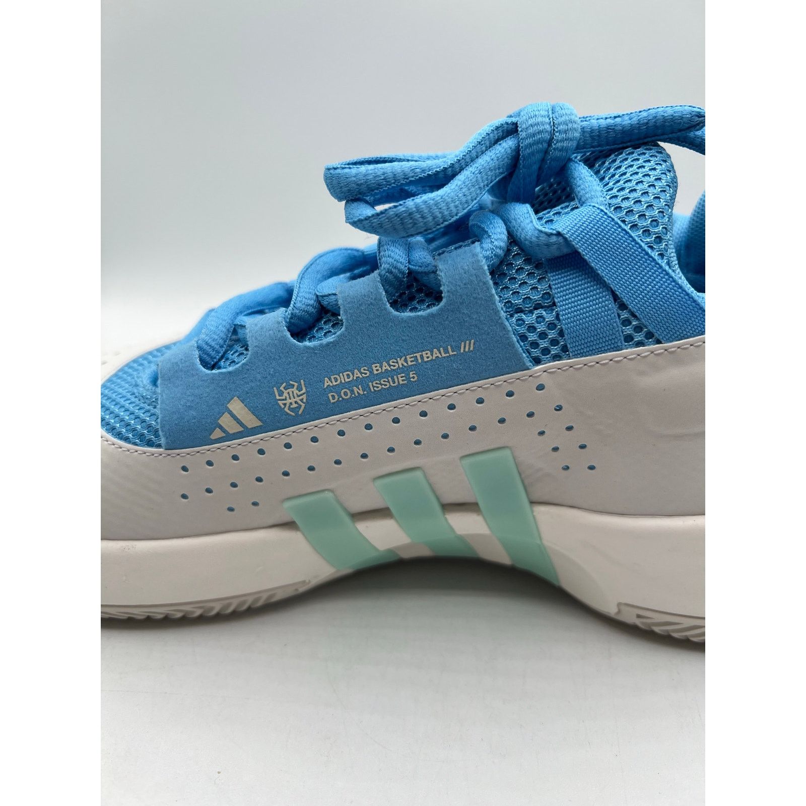 Adidas Adidas D.O.N Issue #5 “Semi Blue Burst” size 7.5 men’s Size US 7.5 / EU 40-41 - 6 Thumbnail