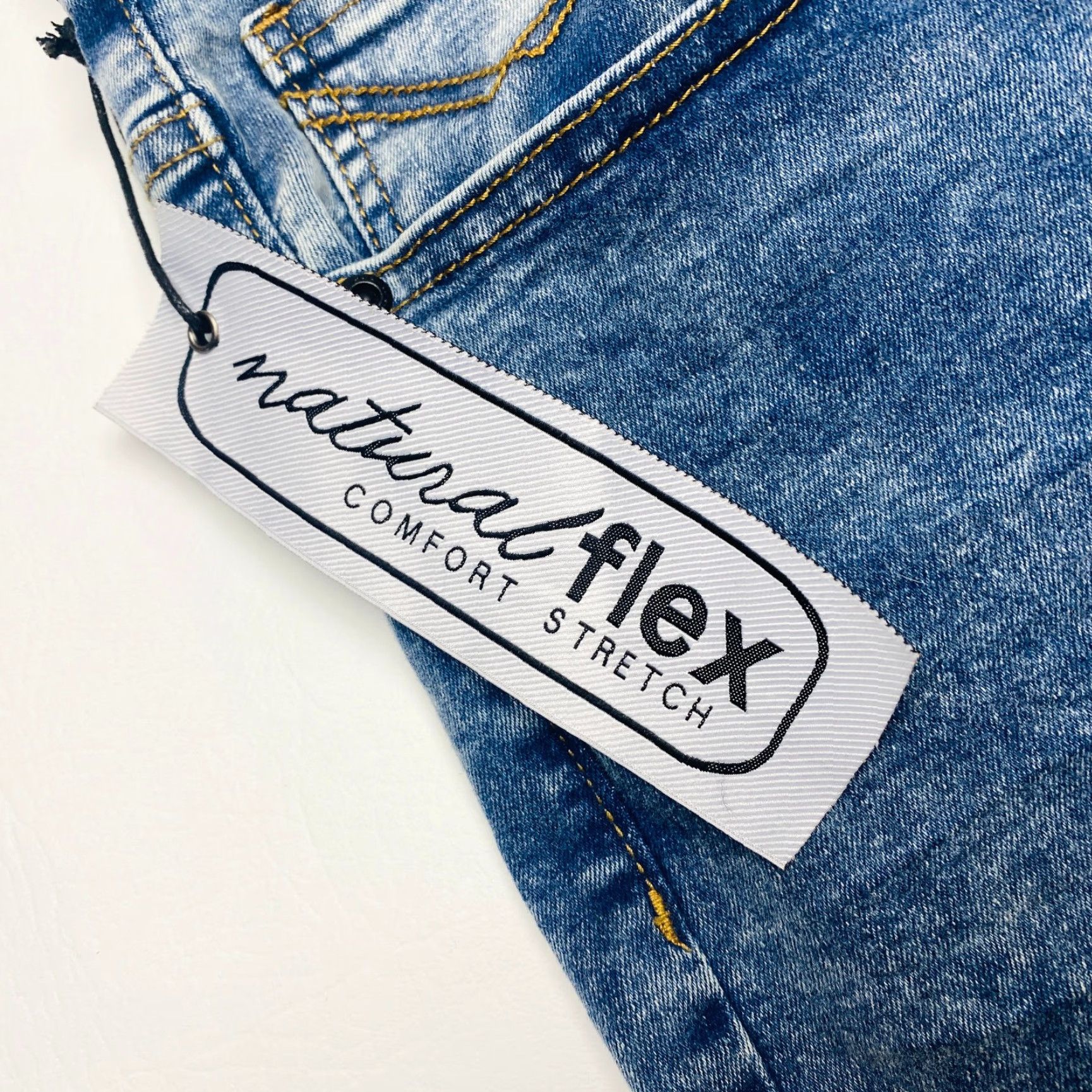 Vintage Cultura Jeans Men's 48x32 Blue Light Wash Straight Whiskers Stretch NWT 7775 Size US 32 / EU 48 - 5 Thumbnail