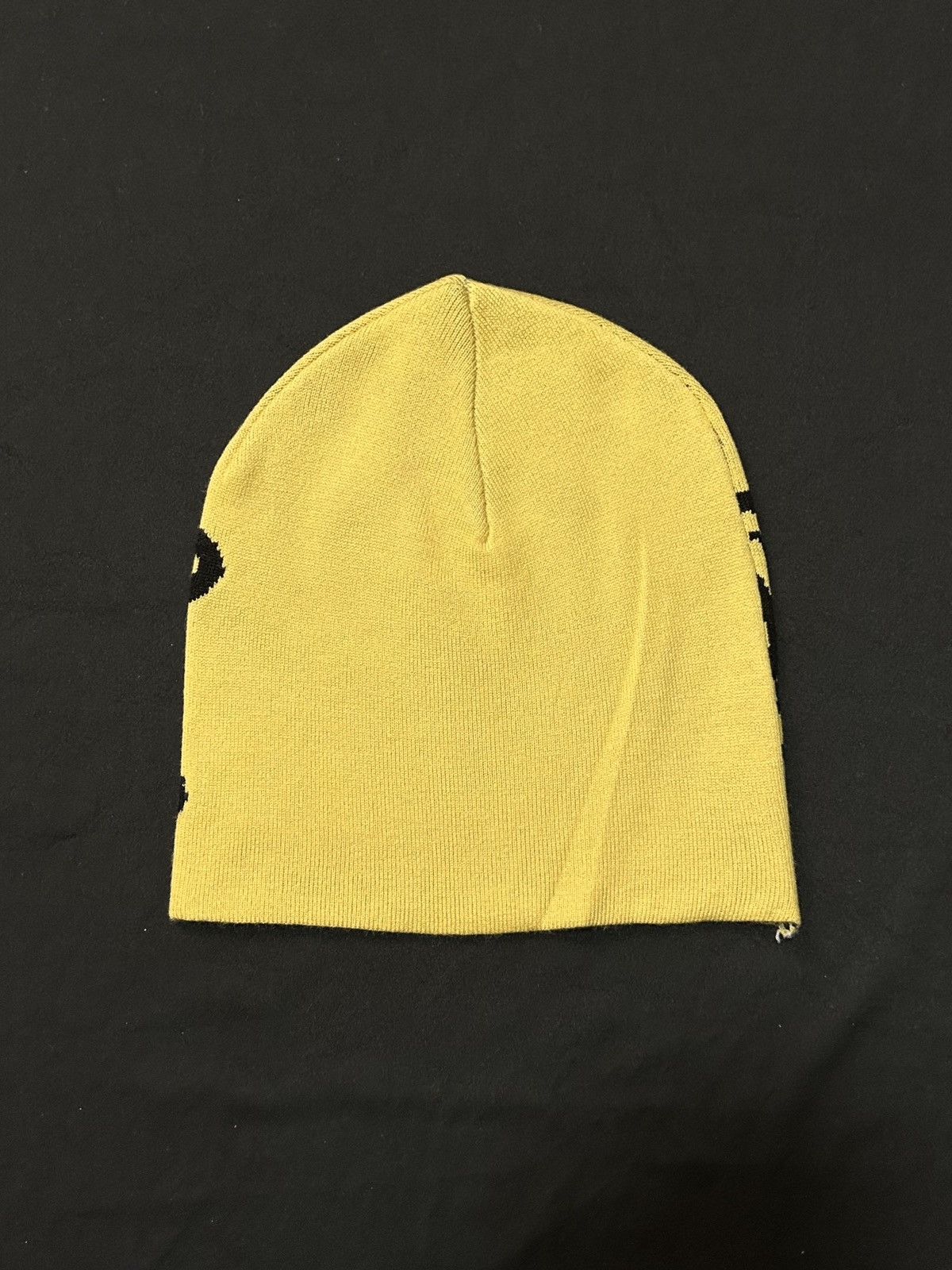 Japanese Brand Rare Glo Skull Graphic No Cuff Knit Yellow Beanie Hats OS Size ONE SIZE - 5 Thumbnail