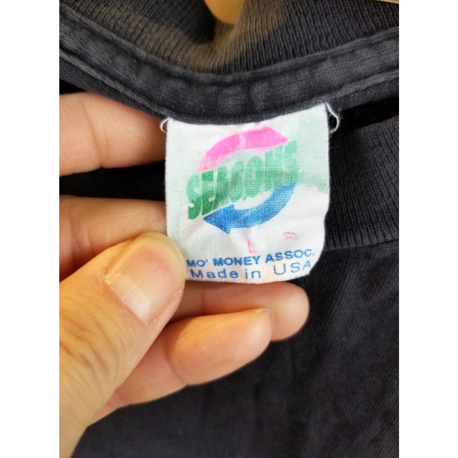 Greats VINTAGE 90' IT'S NO SECRET WITH JESUS YOU FIND GREAT ADVENTURE T-SHIRT SZ LARGE Mens T-Shirt Black 21 INCH 28 INCH Size US L / EU 52-54 / 3 - 4 Thumbnail