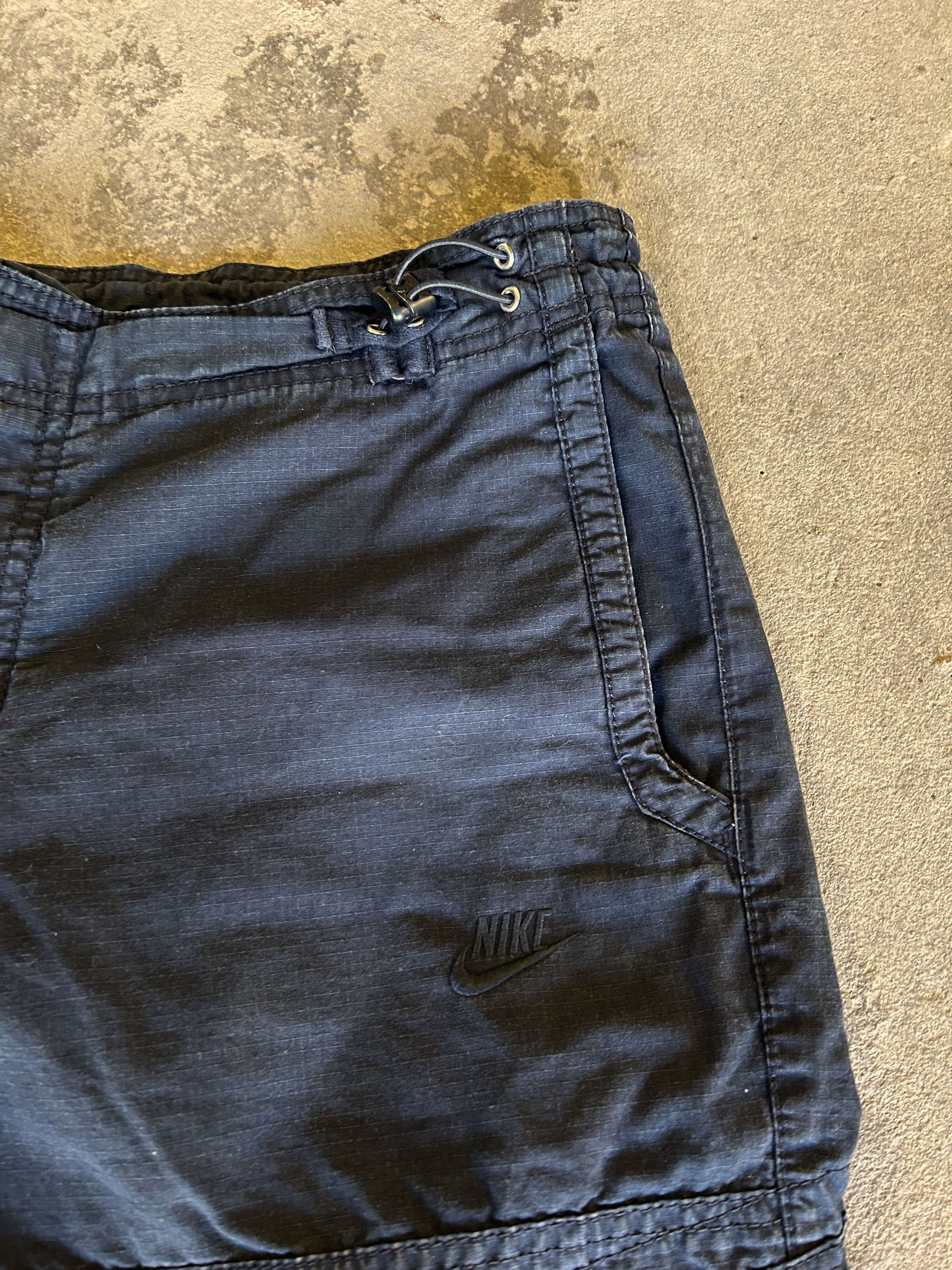 Nike Vintage Balenciaga Style Nike Big Logo Cargo Shorts y2k 90's Size US 32 / EU 48 - 4 Thumbnail
