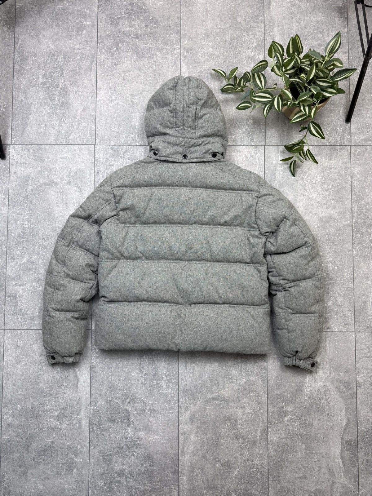 Moncler Vintage Moncler Branson Puffer Down Gray Snap Jacket Size 1 Size US S / EU 44-46 / 1 - 24 Thumbnail