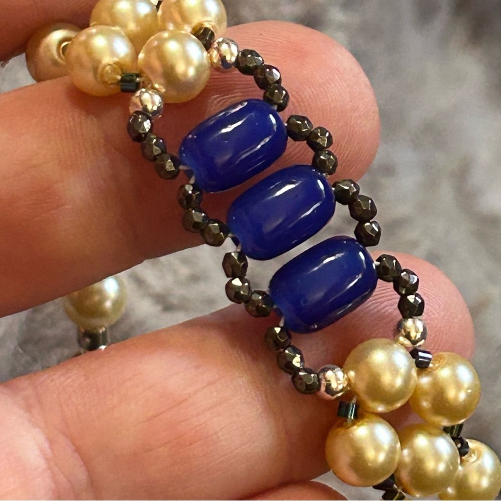 Handmade Handcrafted light champagne Czech glass pearl bracelet Size ONE SIZE - 3 Thumbnail