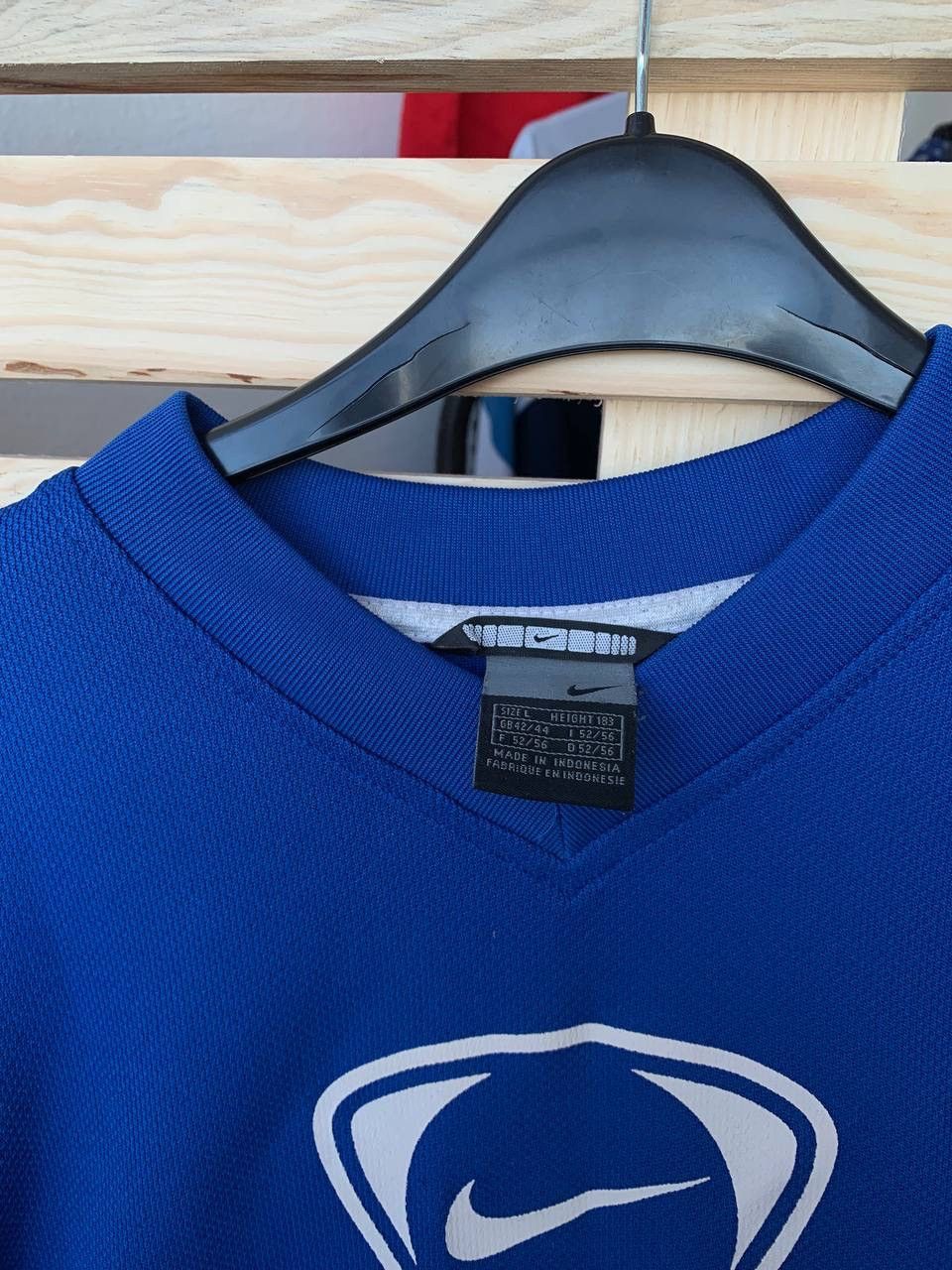 Nike × Vintage Vintage Y2K Nike Big Logo Tee Size US L / EU 52-54 / 3 - 6 Thumbnail