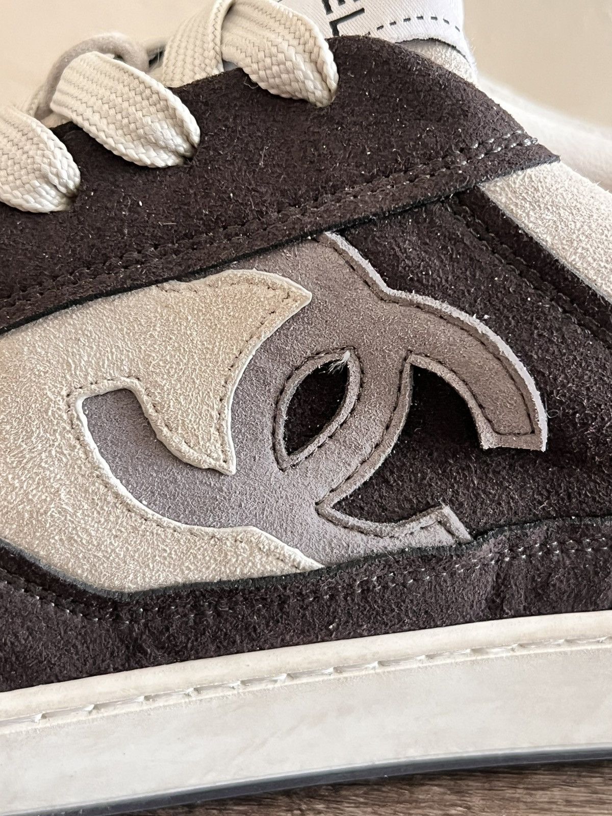 Chanel Chanel 2023 Interlocking CC Logo Sneakers Size US 12 / EU 45 - 5 Thumbnail