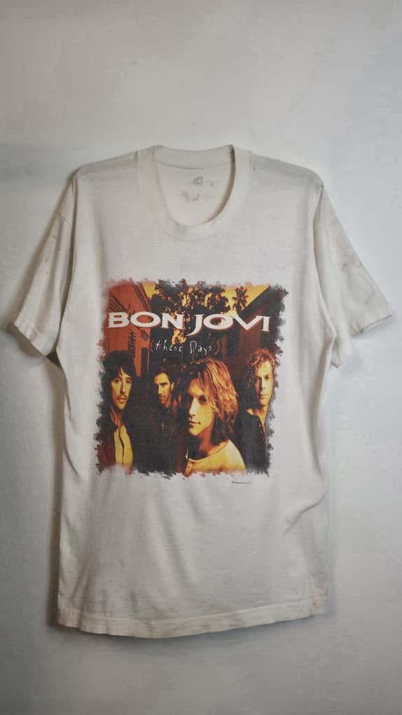 Band Tees Bon jovi vintage tshirt Size US L / EU 52-54 / 3 - 1 Thumbnail