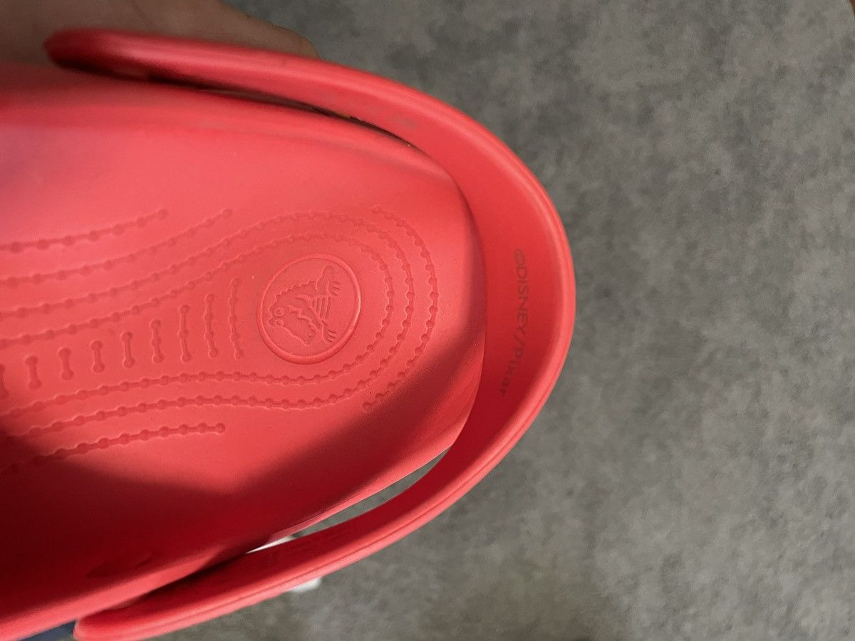 Crocs × Disney Disney x Crocs Lightning McQueen crocs Size US 10 / EU 43 - 7 Thumbnail