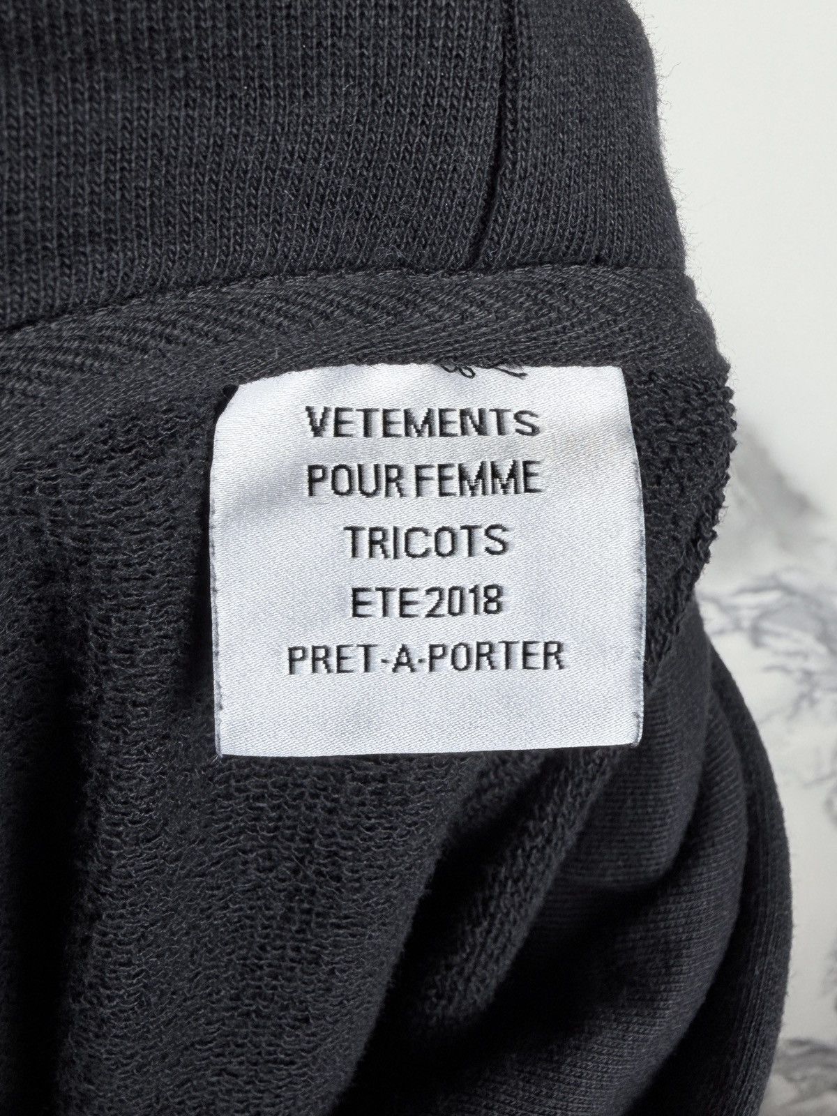 Vetements SS18 1/50 Vetements UFO Addition Adelaide Tokyo Hoodie Size US XS / EU 42 / 0 - 7 Thumbnail