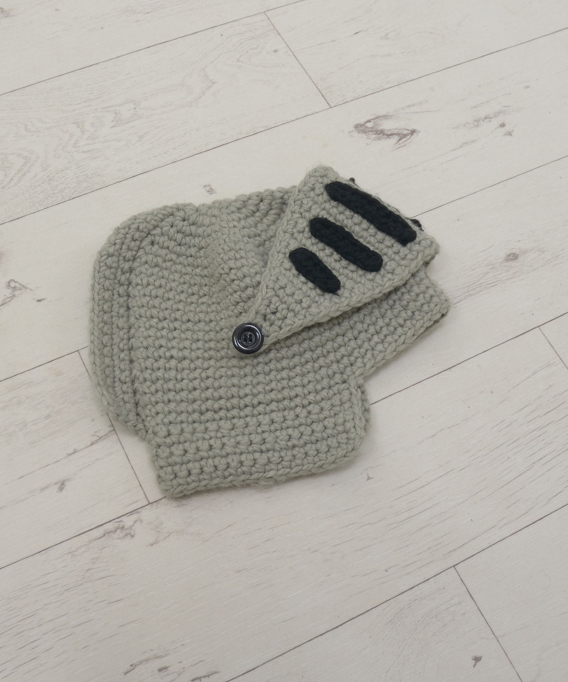 Handmade × Vintage Vintage Trojan Knight Crochet Hat Face Mask Handmade Y2K Size ONE SIZE - 2 Thumbnail