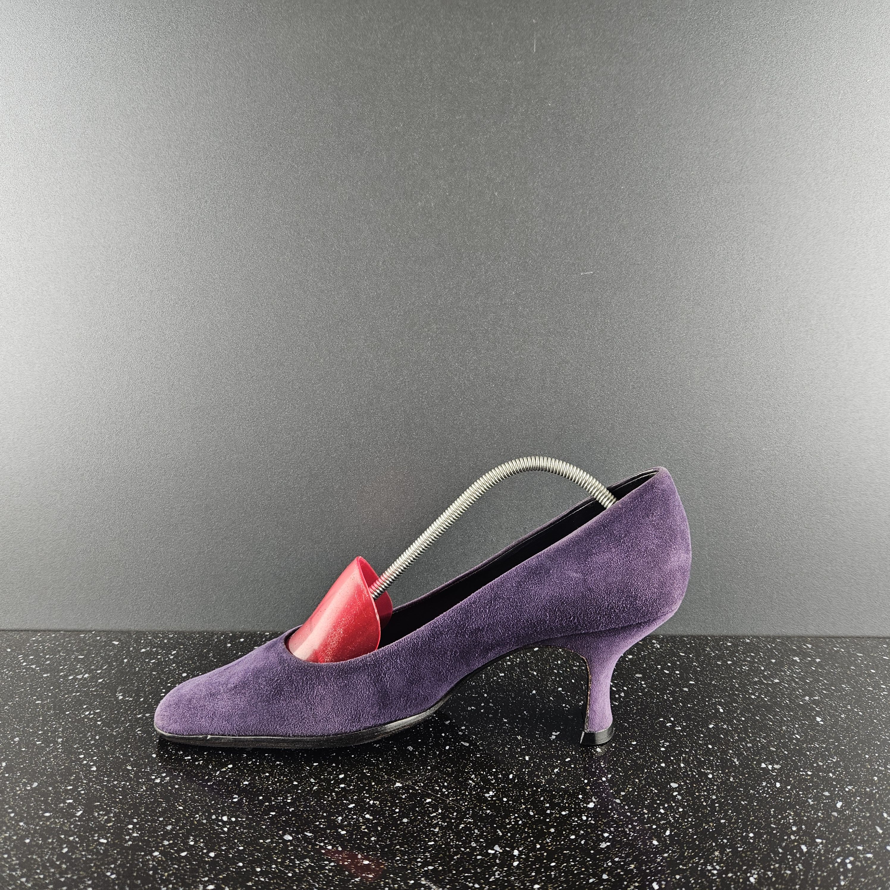 Prada Prada purple suede heel sz 40 Size US 10 / IT 40 - 2 Thumbnail