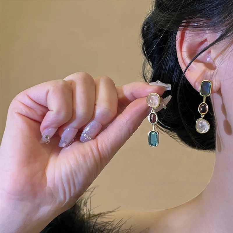 Other Asymmetric Colorful Resin Earrings Size ONE SIZE - 2 Thumbnail