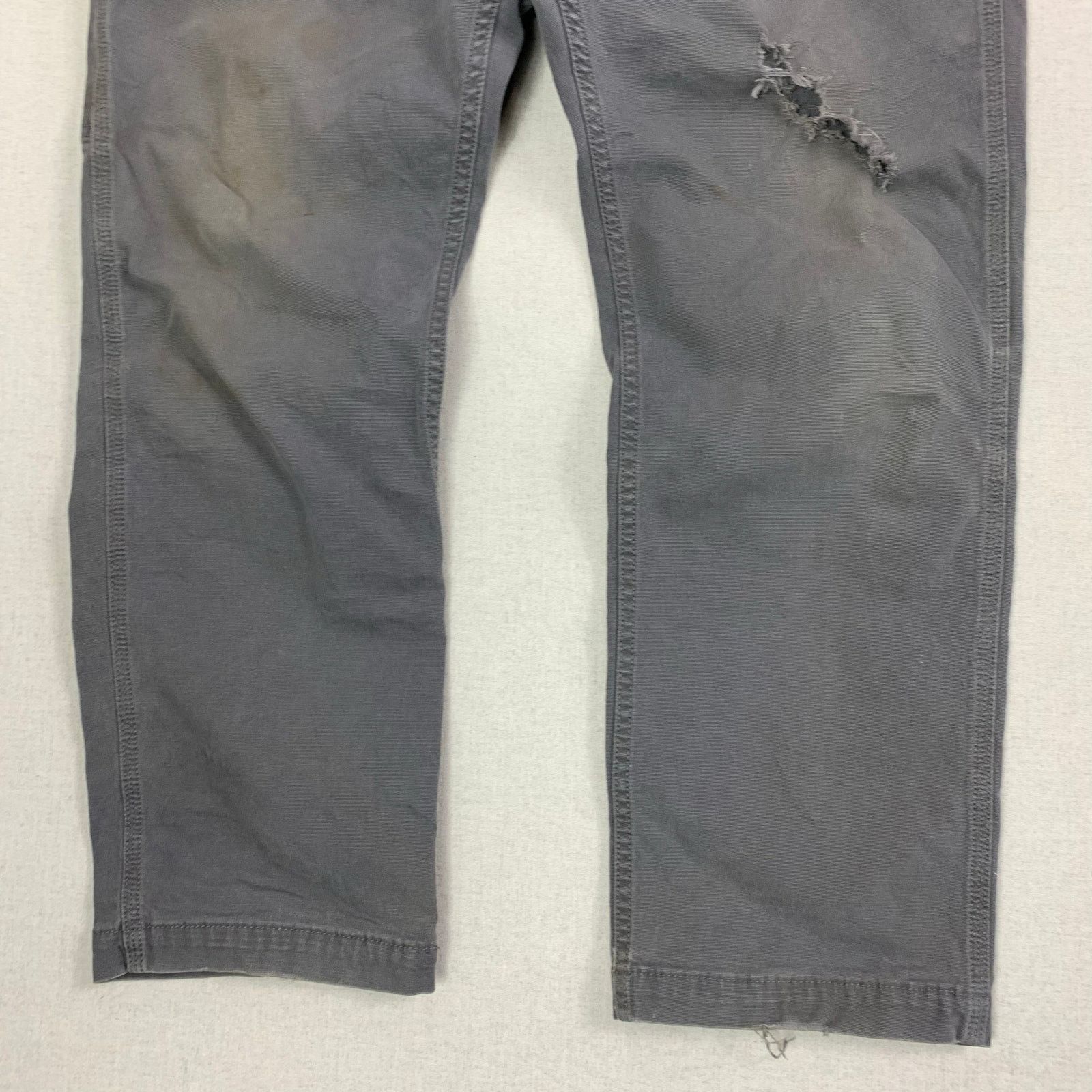 Distressed Gray Carhartt Relaxed Fit Work Pants - 38 - Y2K