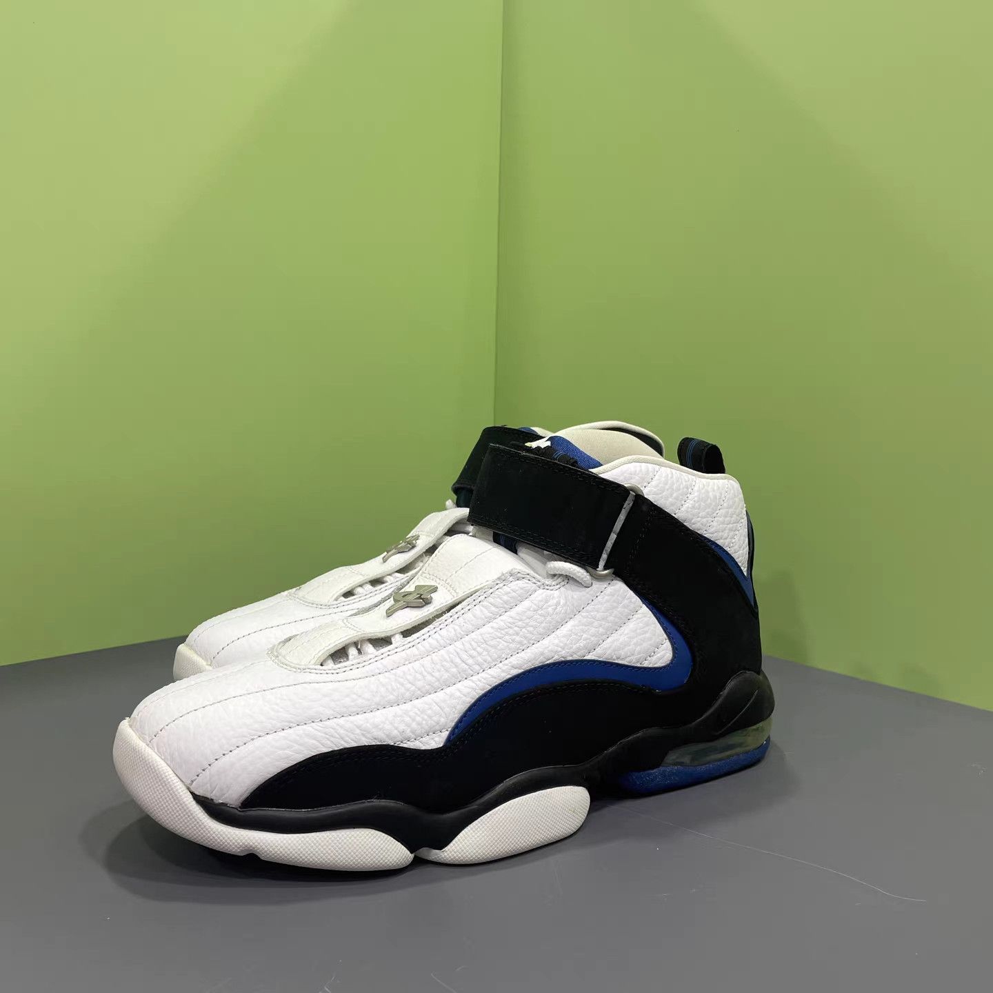 NBA × Nike × Vintage Nike Air Bakin Tim Hardaway Basketball Shoes