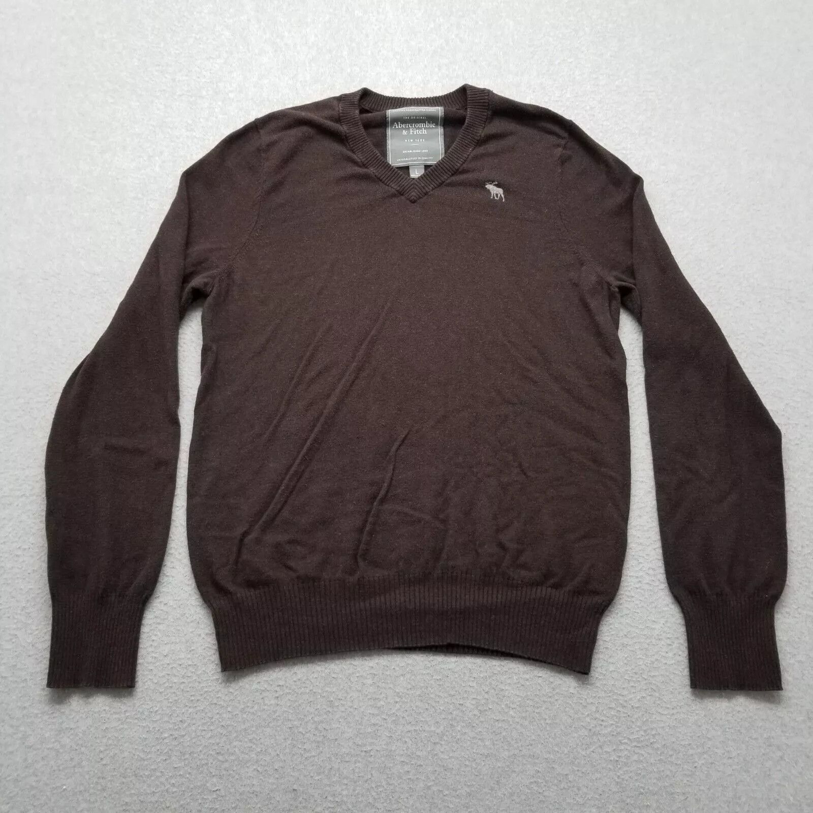 Abercrombie & Fitch Abercrombie Fitch Sweater Mens Large Pullover V Neck Logo Size US L / EU 52-54 / 3 - 1 Thumbnail
