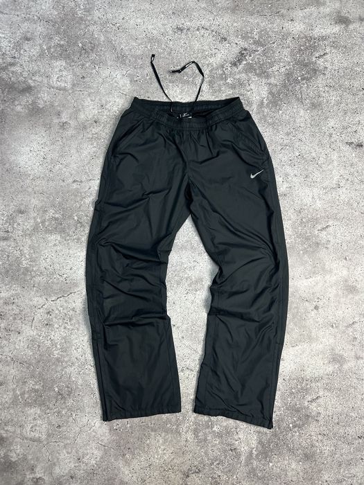 Nike Vintage Nike Parachute Snow Drill pants 90s , Y2K style