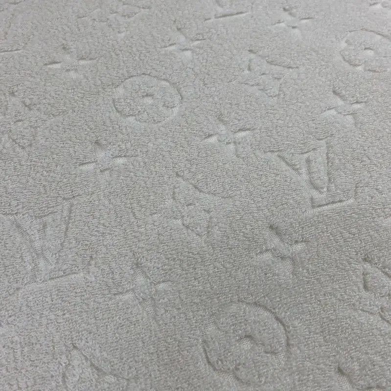 Louis Vuitton Louis Vuitton Cream Silk T. Size M / US 6-8 / IT 42-44 - 2 Thumbnail