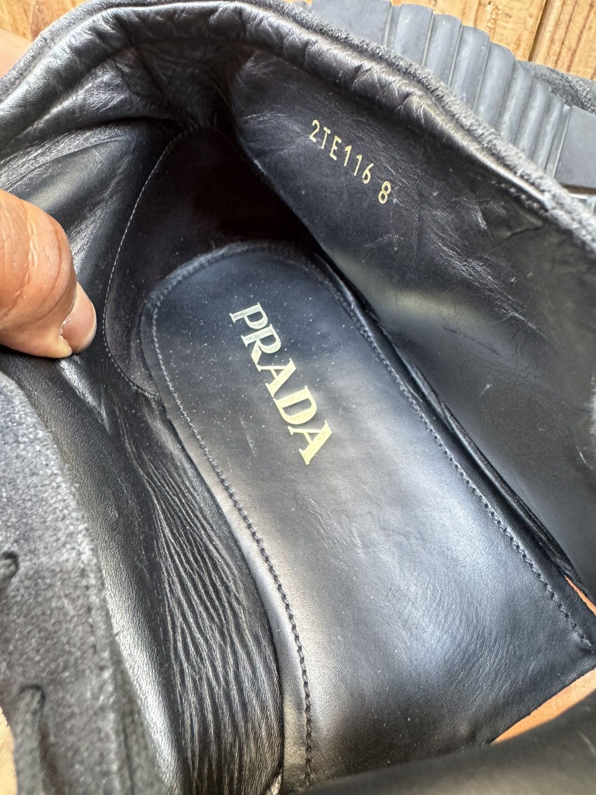 Prada Prada distressed leather Men’s chukka boots SIZE UK 8 US 9 Size US 9 / EU 42 - 13 Thumbnail