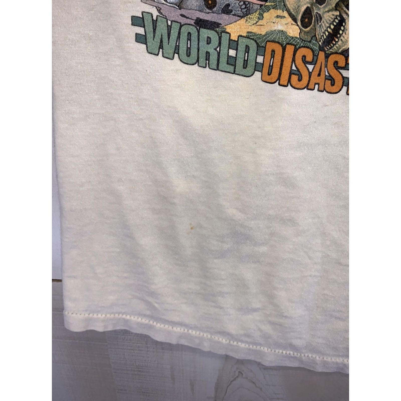 Vintage VINTAGE Molly Hatchet World Disaster Tour 1980 Graphic Mens Tee Shirt M Beige 1980s Concert Mens Shirt Size US M / EU 48-50 / 2 - 7 Thumbnail