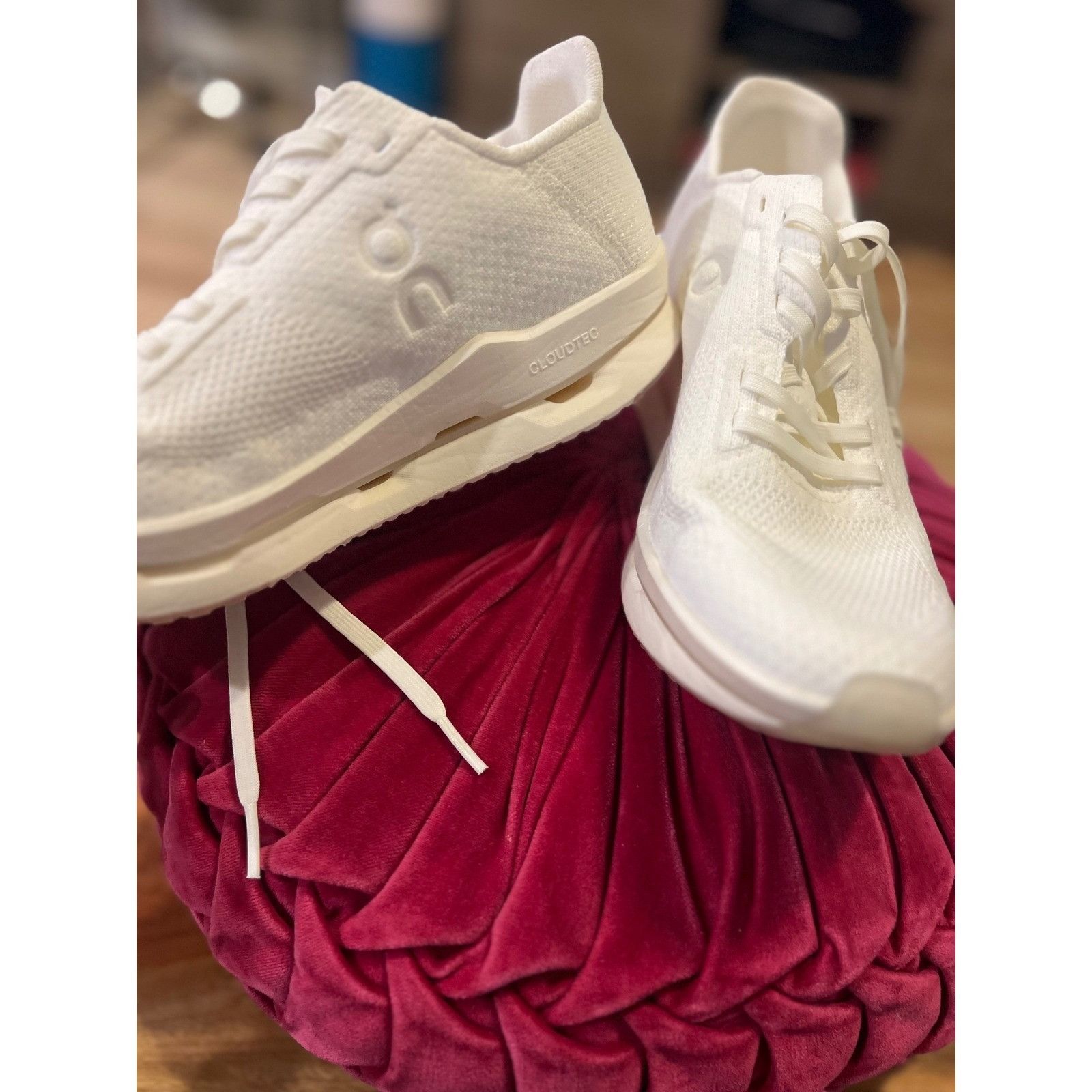 On On Cloud Cloudneo Cyclon Women's Running Shoes All White Siz Size US 11 / IT 41 - 6 Thumbnail