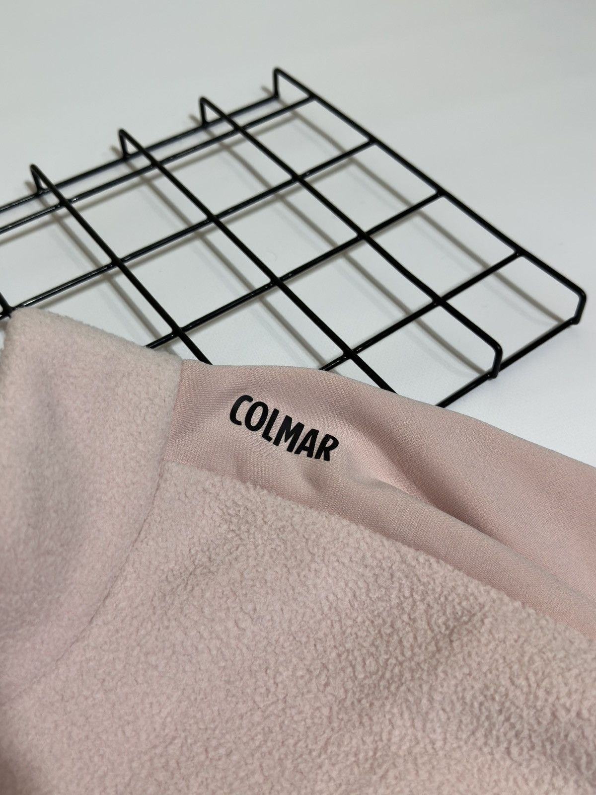 Colmar Colmar Cropped Fleece Pullover in Pale Rose - Size XL Size XL / US 12-14 / IT 48-50 - 3 Thumbnail