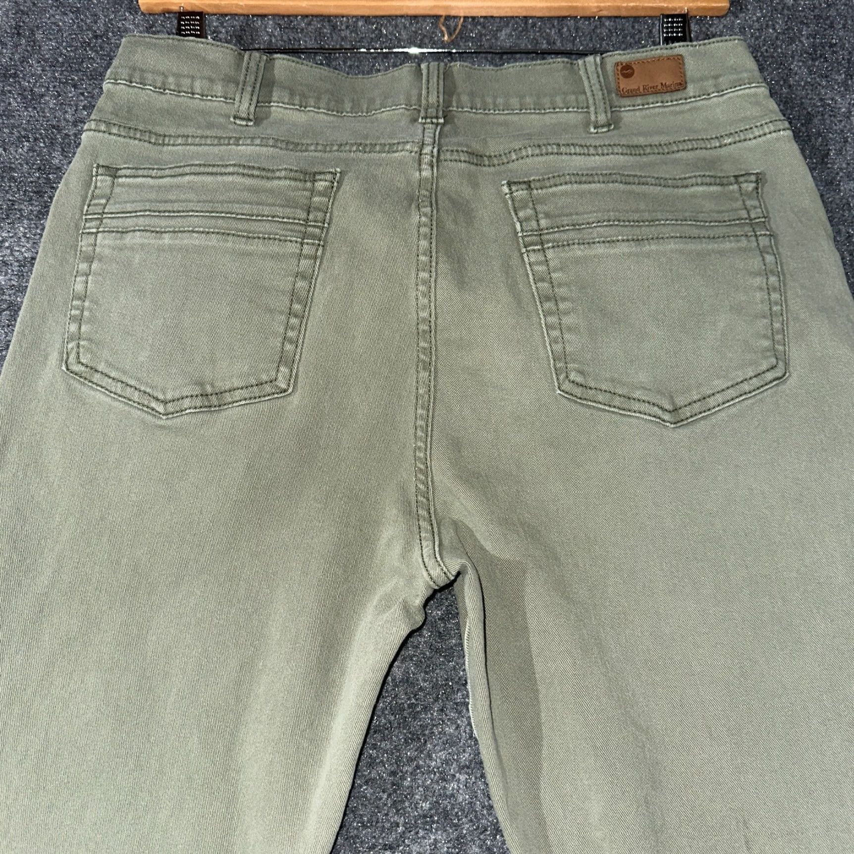 Banana Republic Banana Republic Jeans Mens 34 Khaki Green Cotton Stretch Straight Leg Pockets Belt Loop 5-Pocket Denim VINTAGE Style Modern Mens Size US 34 / EU 50 - 7 Thumbnail