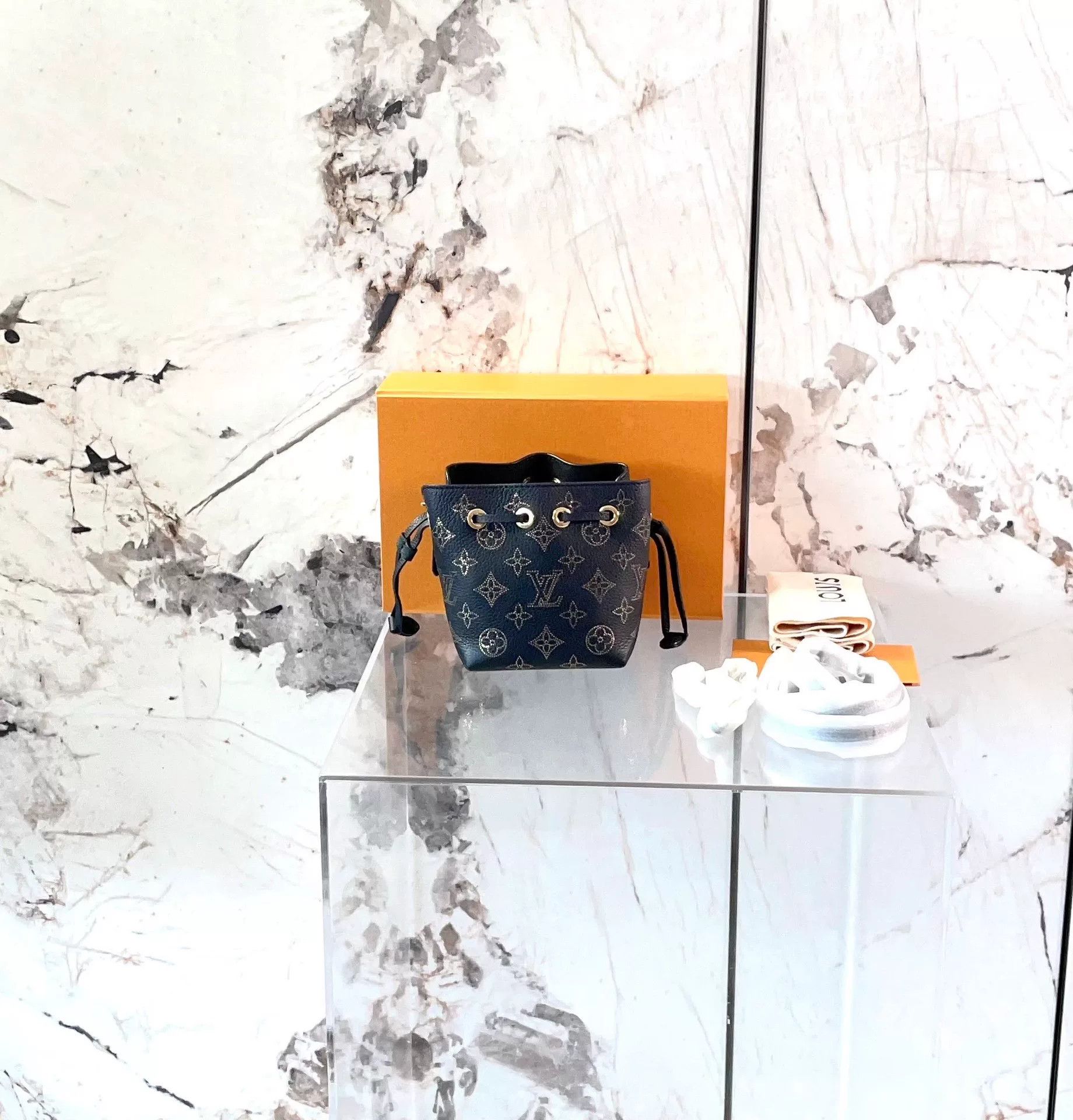 Louis Vuitton Pre-loved Bag Very good condition Size ONE SIZE - 1 Thumbnail