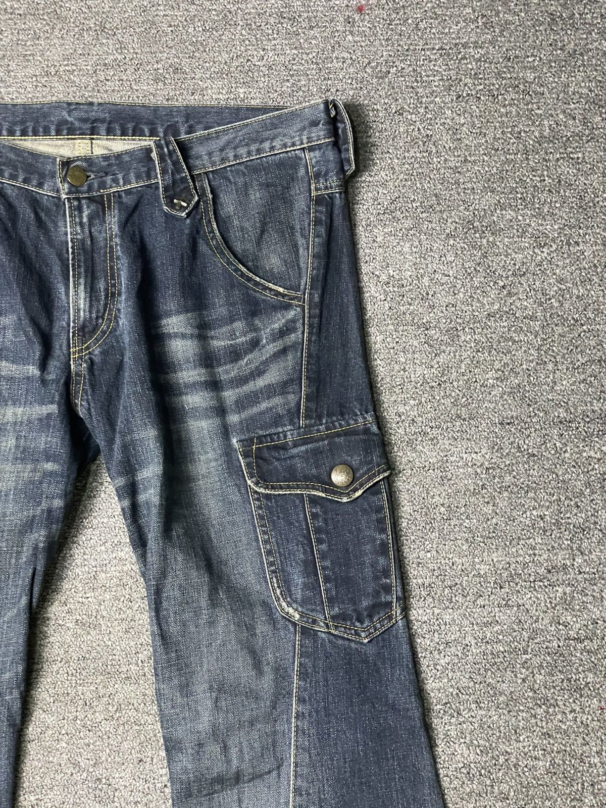 Lee × Vintage Vintage LEE Bootcut Cargo Flare Jeans (93) Size US 35 - 4 Thumbnail