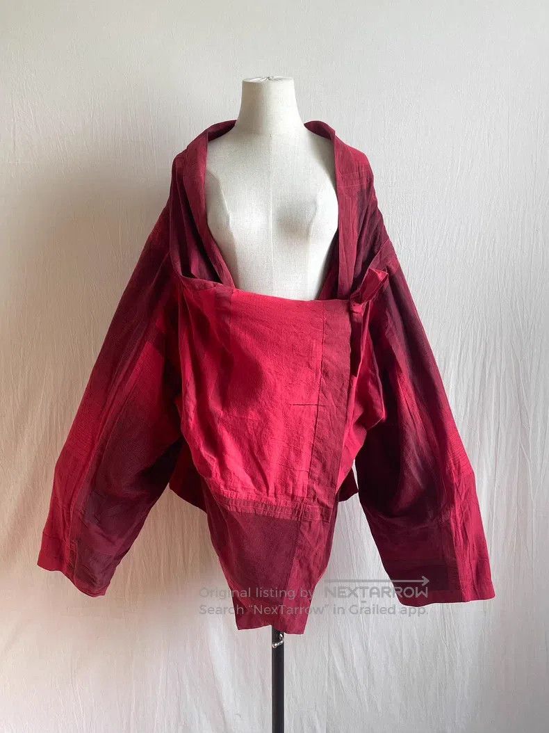 Issey Miyake Issey Miyake Red Coat Size M / US 6-8 / IT 42-44 - 2 Thumbnail