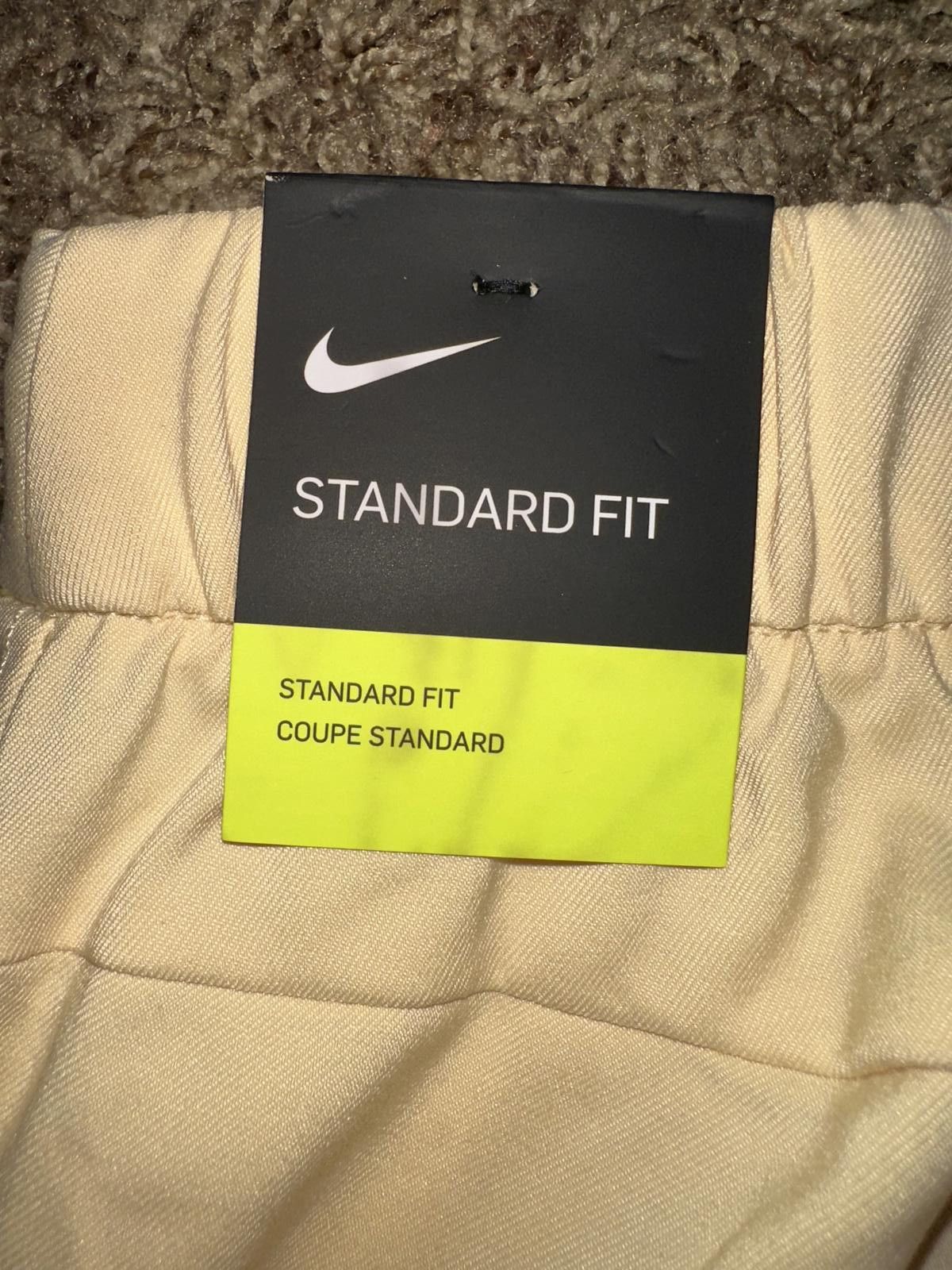 Nike Nike Womens Golf UV Pleated Shorts Sample Size 28" / US 6 / IT 42 - 7 Thumbnail