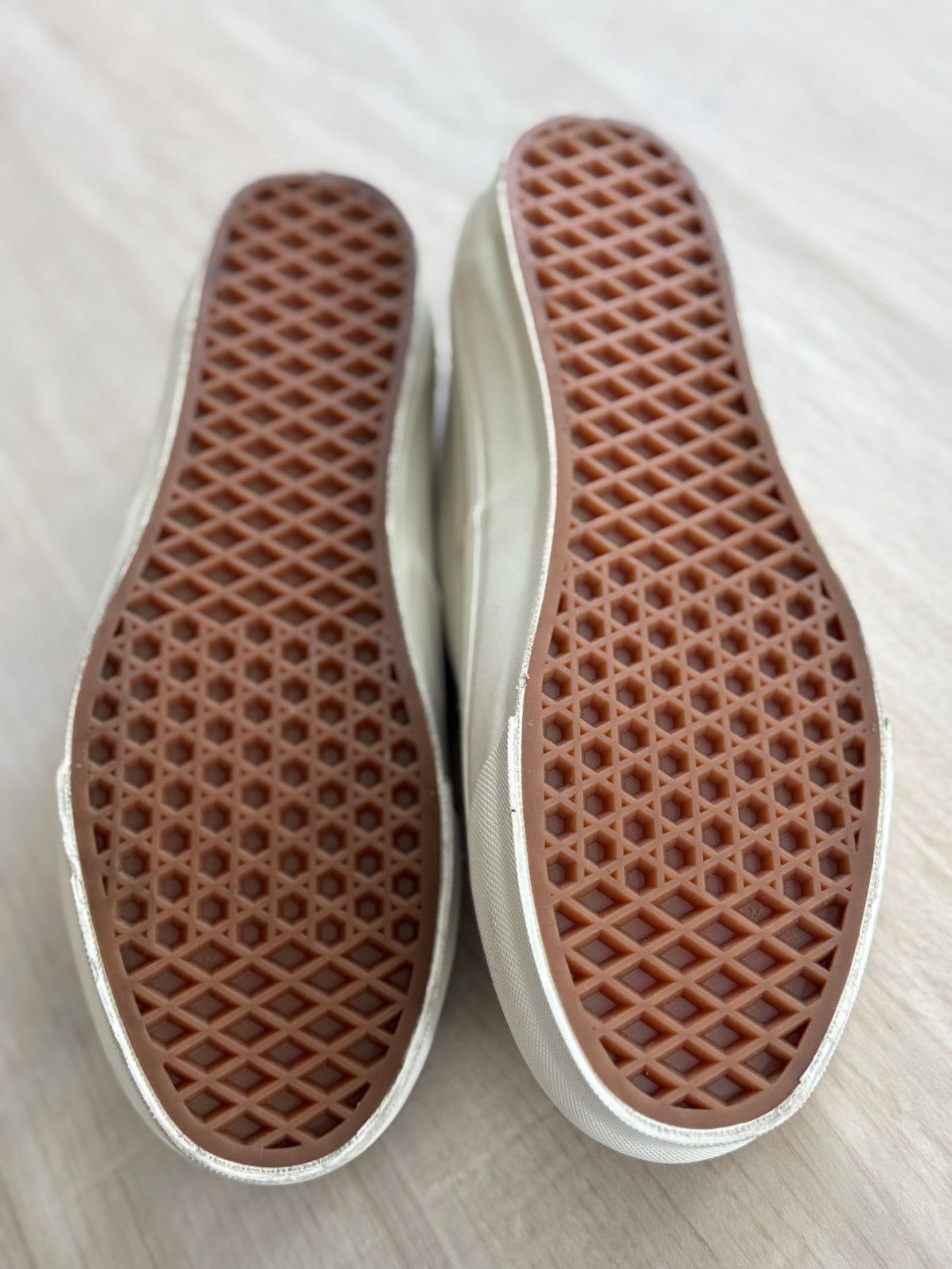 Vans Vans Authentic Reissue 44 LX Castle Wall 9.5 us Size US 9.5 / EU 42-43 - 9 Thumbnail