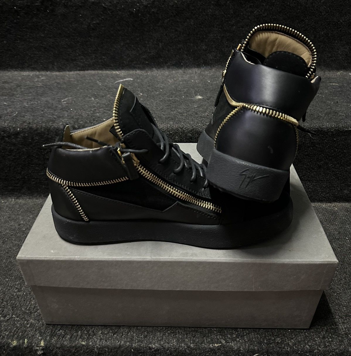 Giuseppe Zanotti Giuseppe Zanotti Mid Top Zipper Size US 9 / EU 42 - 2 Thumbnail