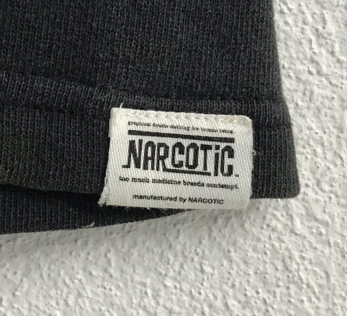 Narcotic GDC × Vintage Narcotic Pamela Energy Don’t Believe The Bone Shirt Size US L / EU 52-54 / 3 - 6 Thumbnail