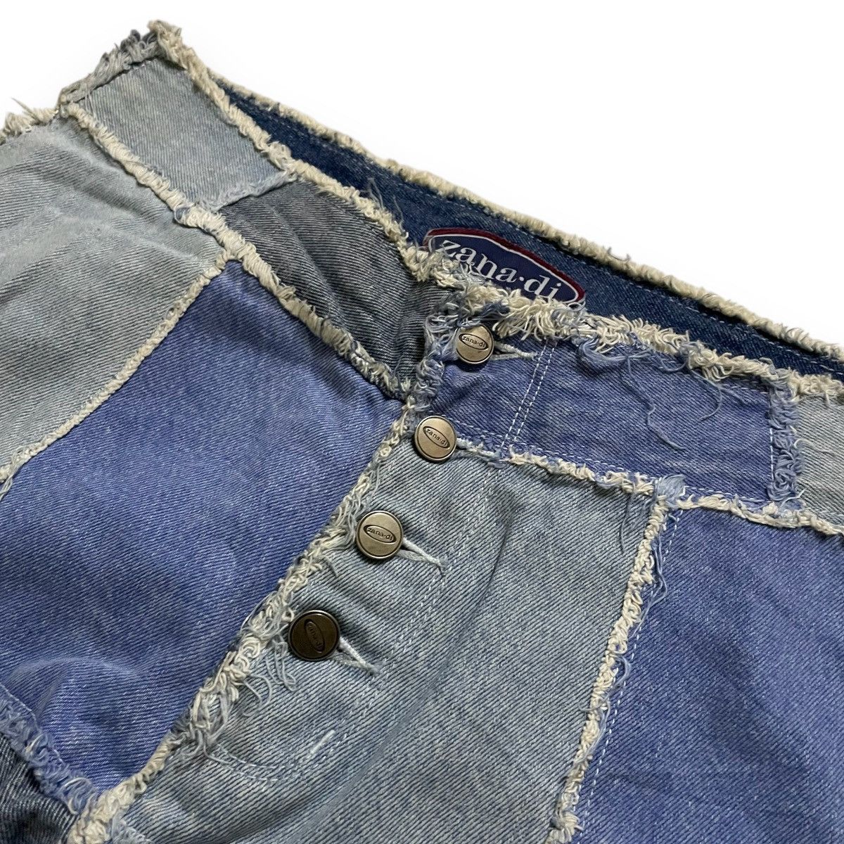 Hysteric Glamour ORIGINAL FLARE JAPAN PATCHES ZANA.DI (33×44) Size US 33 - 12 Thumbnail