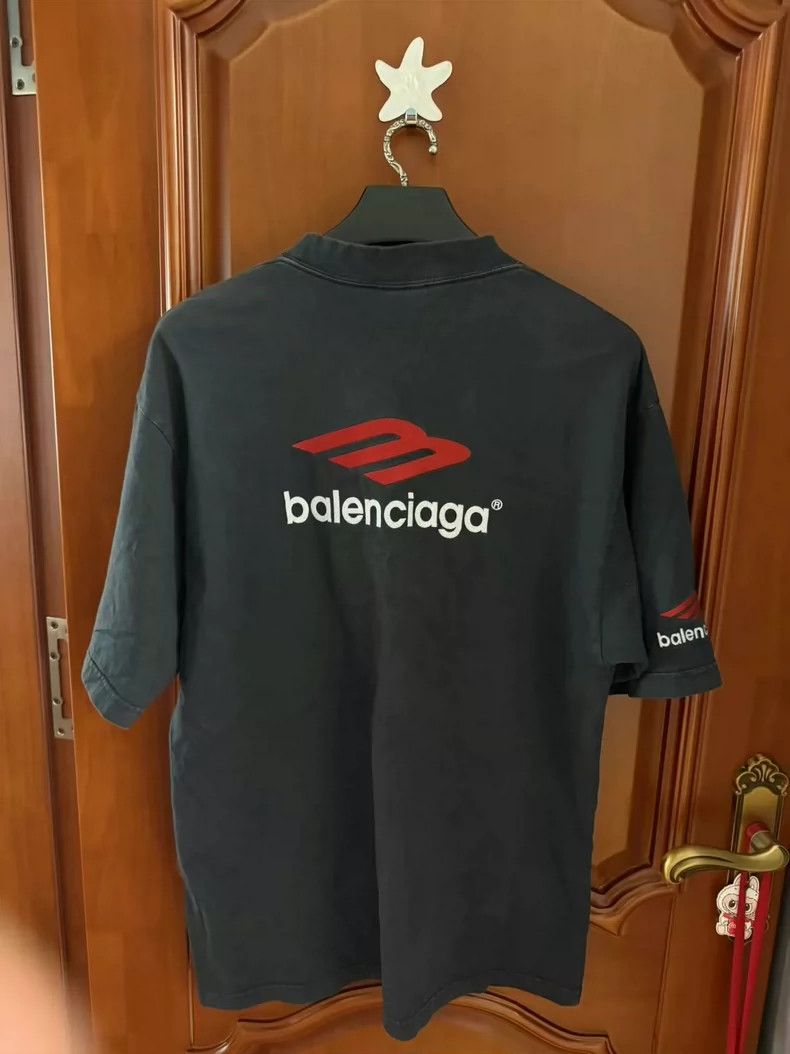 Balenciaga Balenciaga 3 B logo short sleeves Size US S / EU 44-46 / 1 - 2 Thumbnail