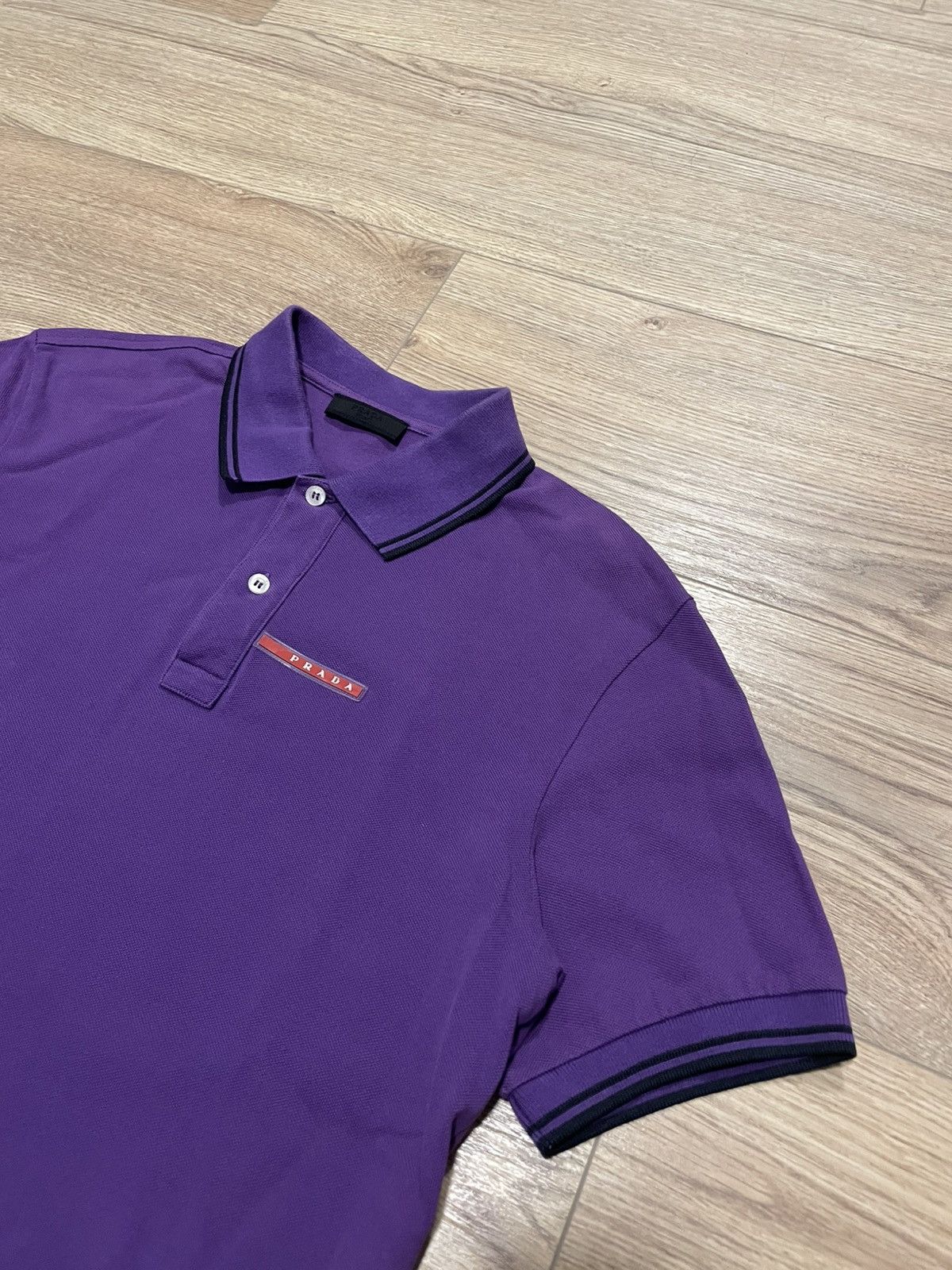 Prada Prada Rad Tab Logo Purple Polo Shirt Size US L / EU 52-54 / 3 - 2 Thumbnail
