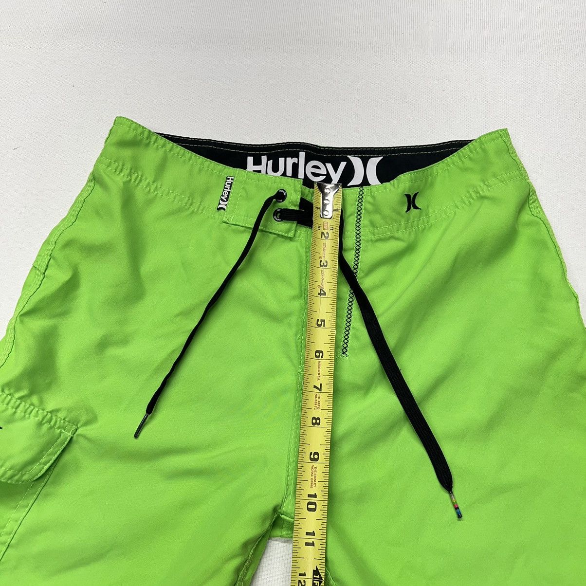 Hurley Hurley Swim Shorts Board Trunks Pocket Beach Pool Logo Size US 28 / EU 44 - 16 Thumbnail