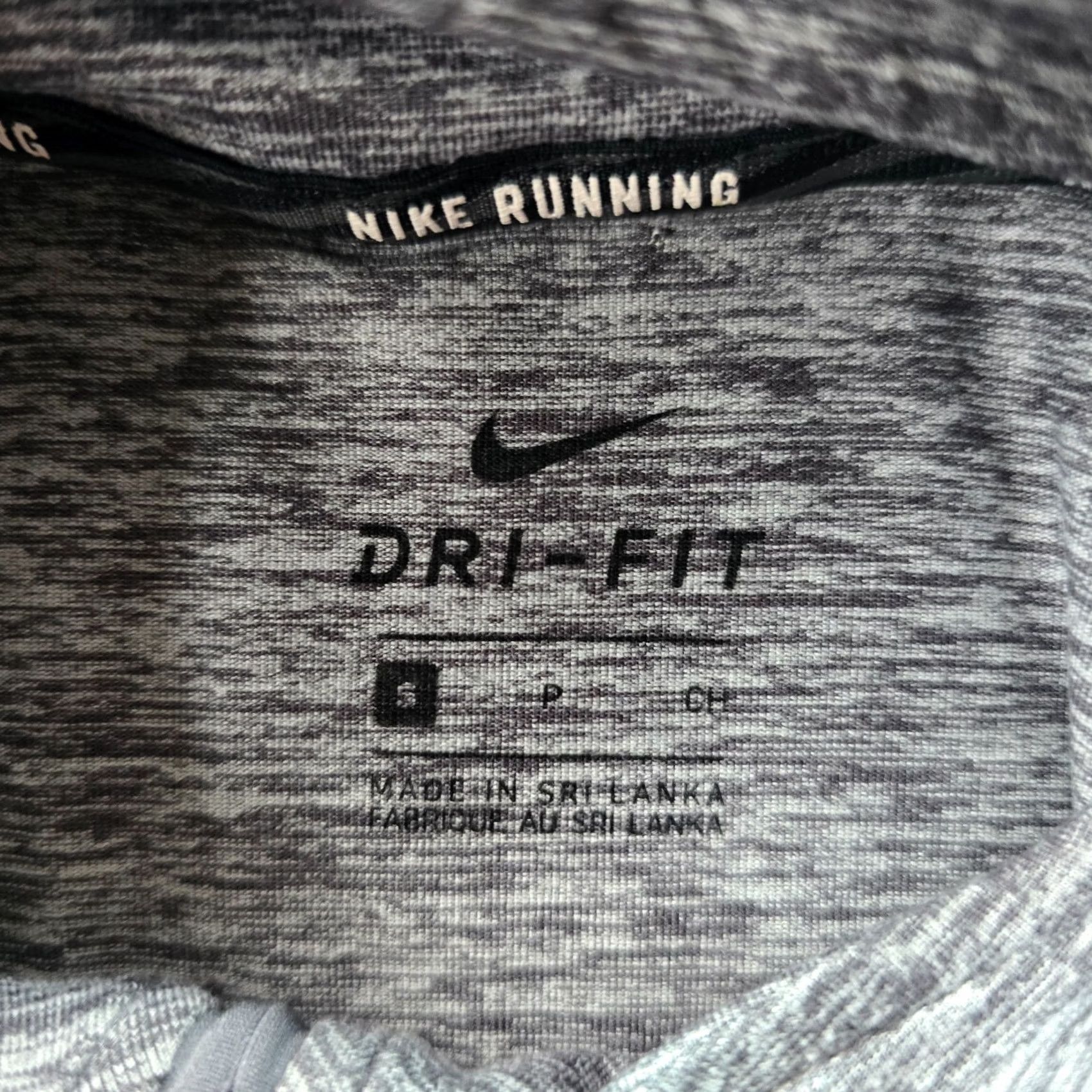 Nike Nike Top Women S Gray 1/4 Zip Long Sleeve Dri-Fit Running Athletic Basic Size S / US 4 / IT 40 - 4 Thumbnail