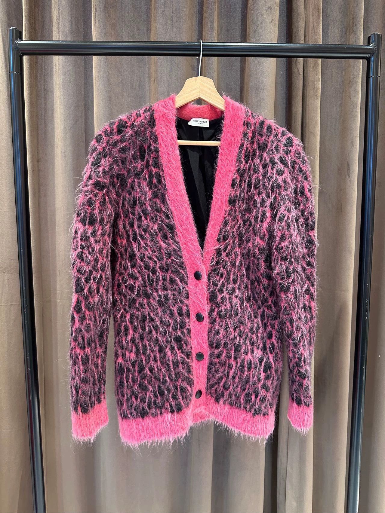 Saint Laurent Paris Saint Laurent Paris Pink leopard print knitted sweater cardigan Size US XS / EU 42 / 0 - 1 Thumbnail