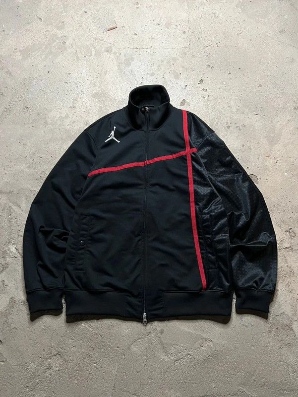 Jordan Brand 00s Jordan vintage track jacket zip Reflective Size US S / EU 44-46 / 1 - 1 Thumbnail