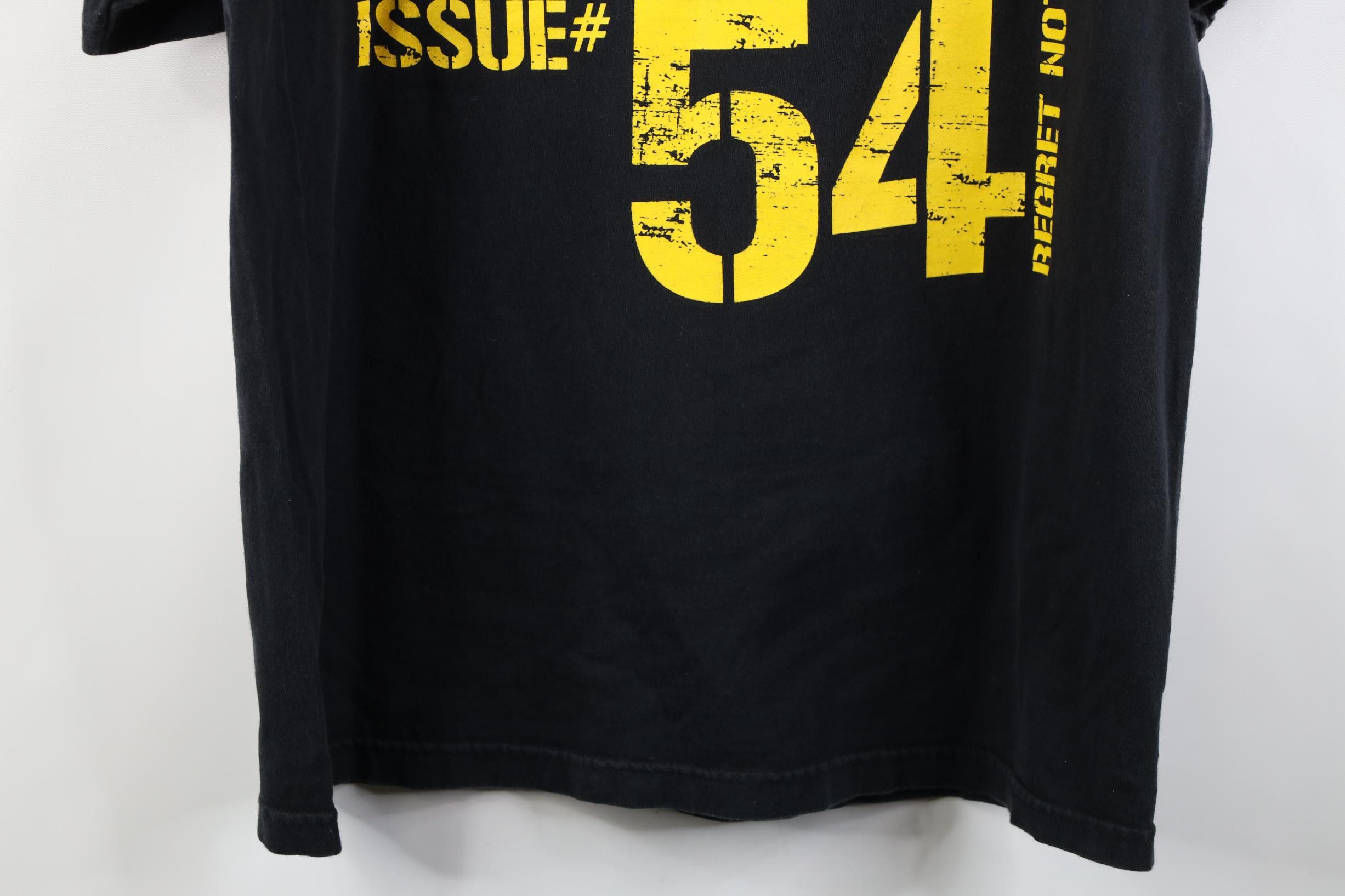 Vintage Vintage Y2K 2002 WWE Wrestling John Cena Issue 54 T-Shirt Size US XL / EU 56 / 4 - 15 Thumbnail