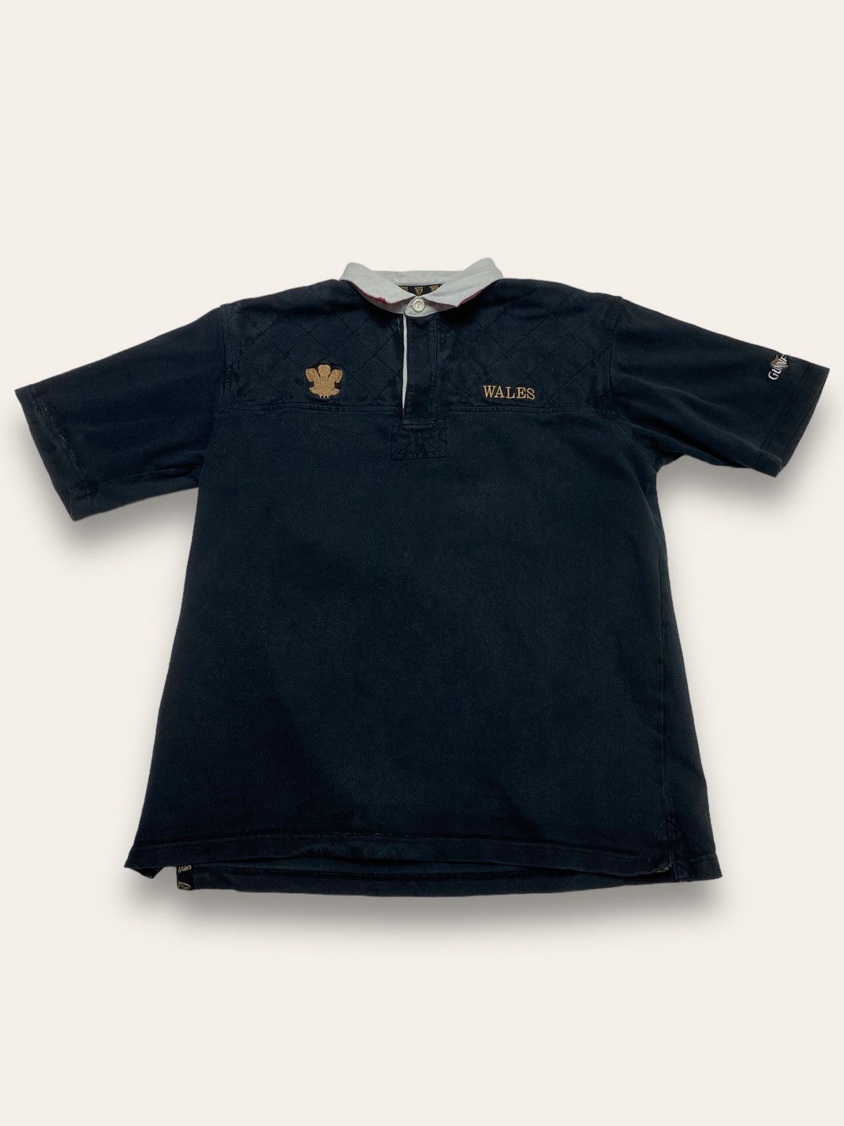 Other Vintage GUINNESS Black Faded Polo Shirt Wales Rugby WRU Size US L / EU 52-54 / 3 - 1 Thumbnail