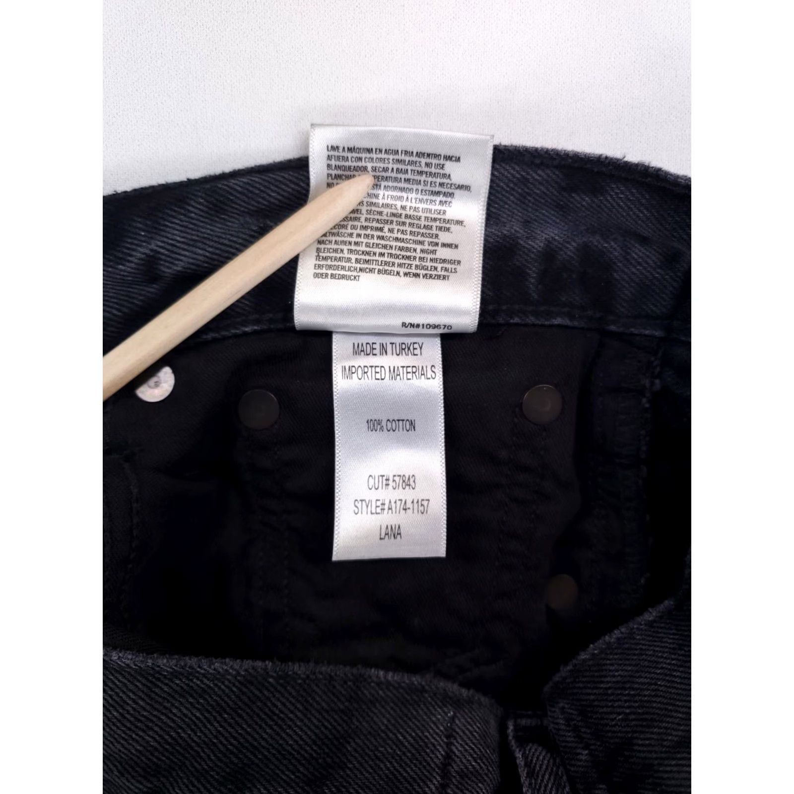 Agolde AGOLDE Lana Jeans Distressed Black Womens 28 (28 x 27.5 Actual) Jeans Women Distressed Straight Black 28 Womens AGOLDE Lana Jeans Size 28" / US 6 / IT 42 - 4 Thumbnail
