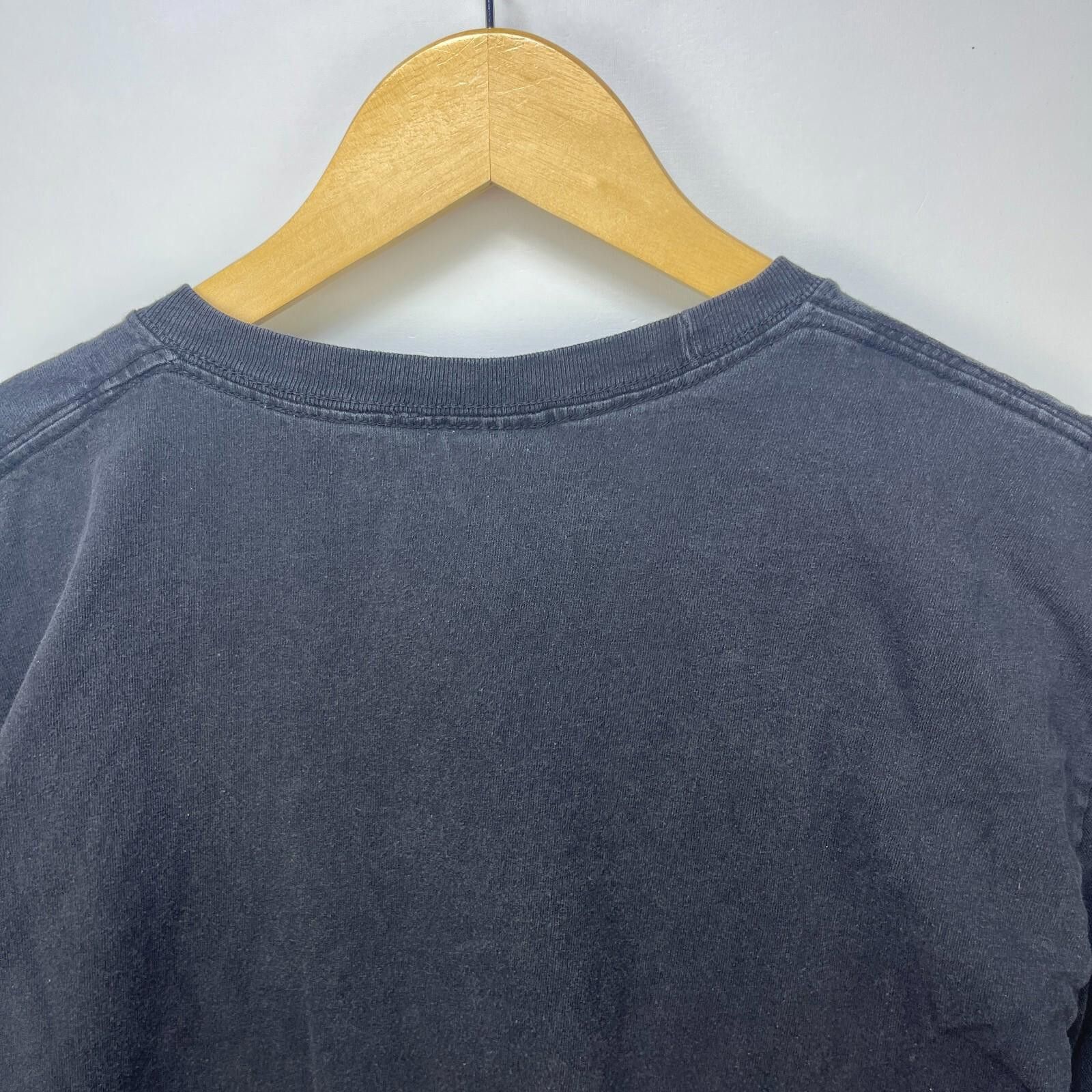 Jos. A. Bank Vintage Sun Faded Blank Black T-Shirt Large 90s Y2K Size US L / EU 52-54 / 3 - 10 Thumbnail