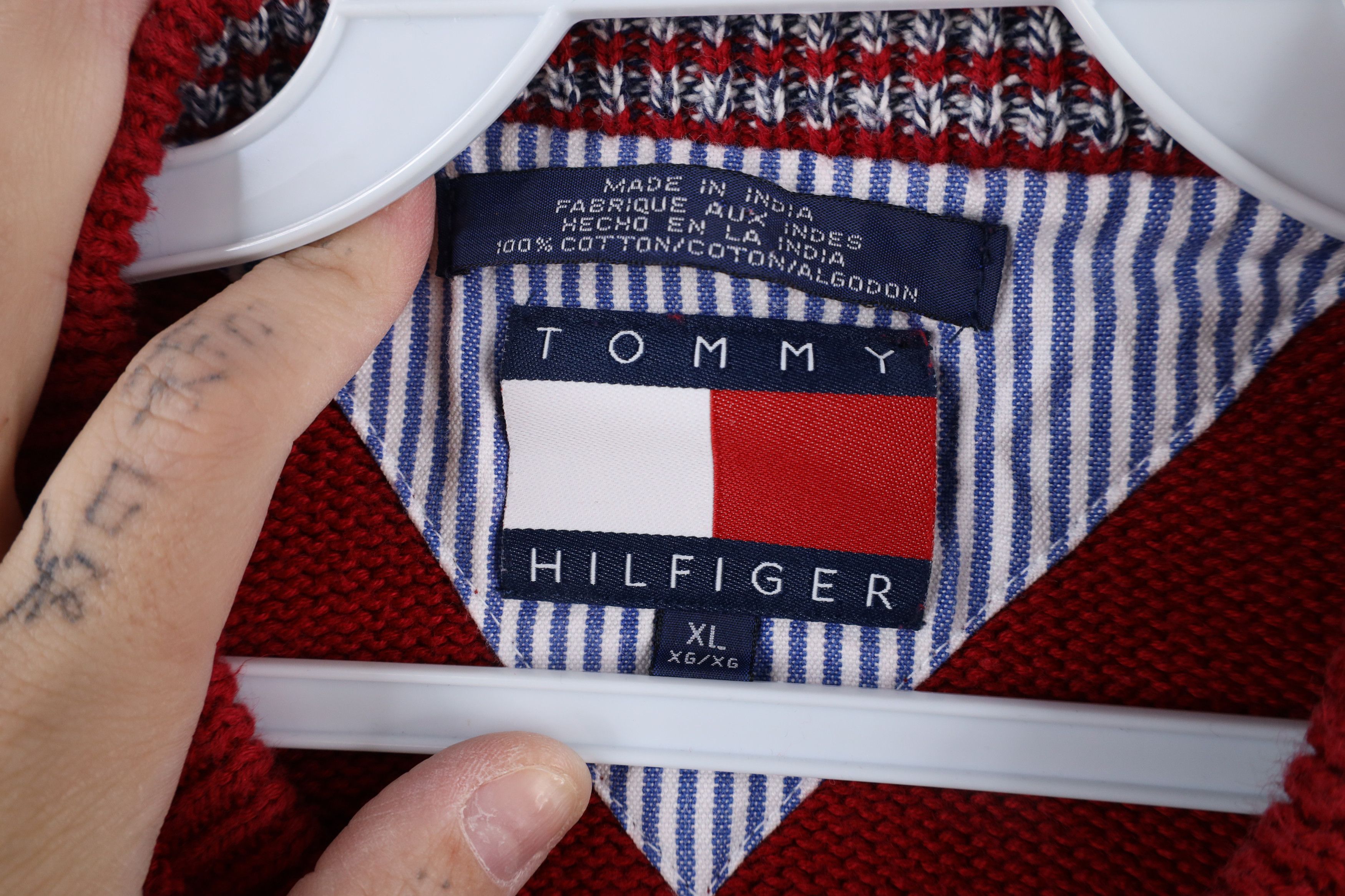 Tommy Hilfiger × Vintage Vintage 90s Tommy Hilfiger Heavyweight Cotton Knit Sweater Size US XL / EU 56 / 4 - 5 Thumbnail