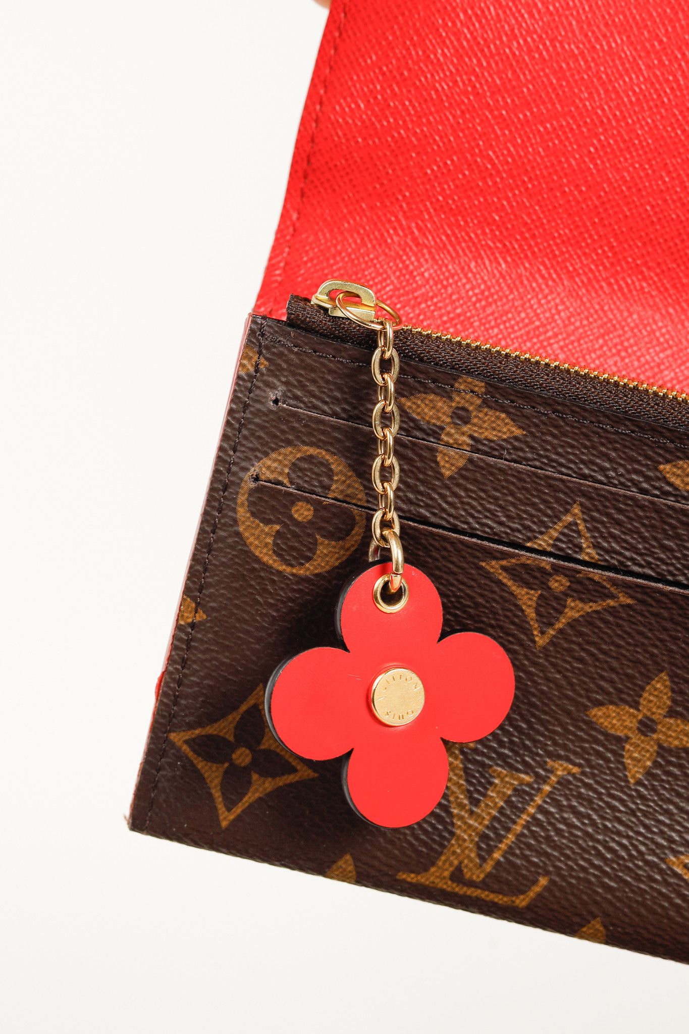Louis Vuitton Louis Vuitton Monogram Bloom Flower Emilie Wallet Coquelicot Size ONE SIZE - 9 Thumbnail