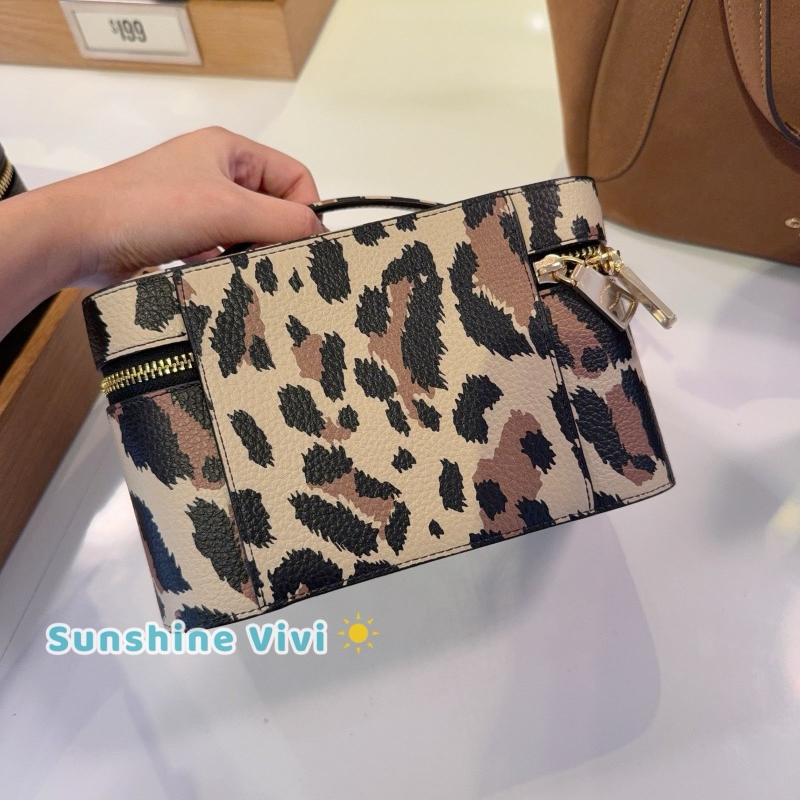 Coach NWT COACH Cosmetic Case Leopard Print CCF43 Gold/Leopard Size ONE SIZE - 3 Thumbnail