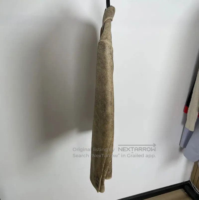 Chanel Chanel Vintage Brown Distressed Leather Cardigan . Size M / US 6-8 / IT 42-44 - 3 Thumbnail