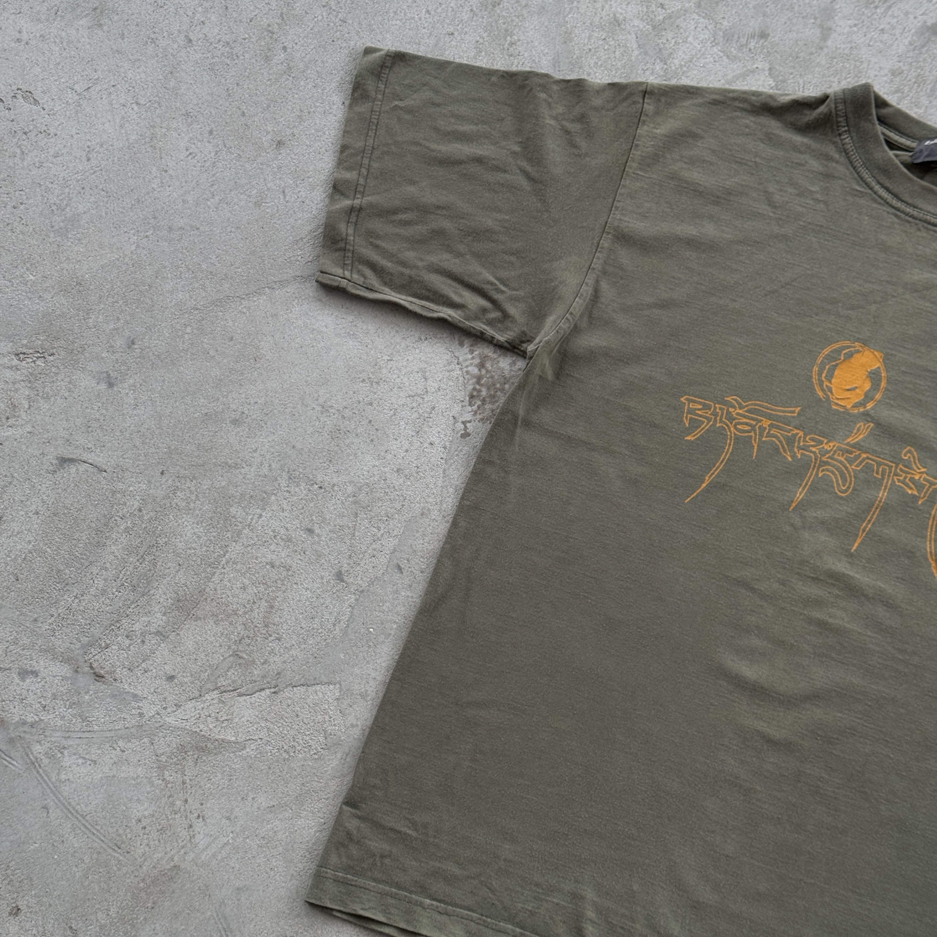 Blacksmith Blacksmith Vintage Olive Green Khaki Graphic Font T Shirt Size US L / EU 52-54 / 3 - 3 Thumbnail