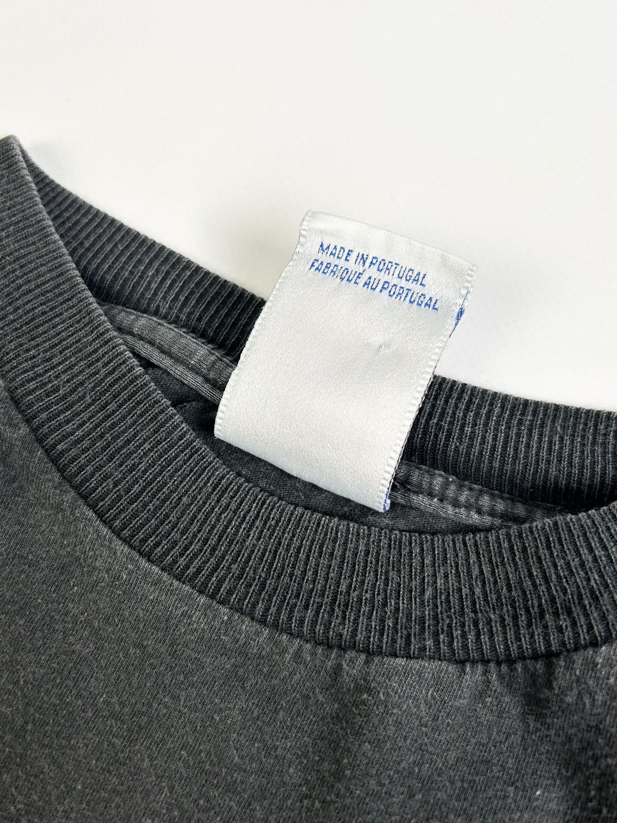 Nike × Vintage Rare Nike International Vintage Long Sleeve Grey L Y2k Size US L / EU 52-54 / 3 - 11 Thumbnail
